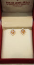Fine craftsmanship gold earrings