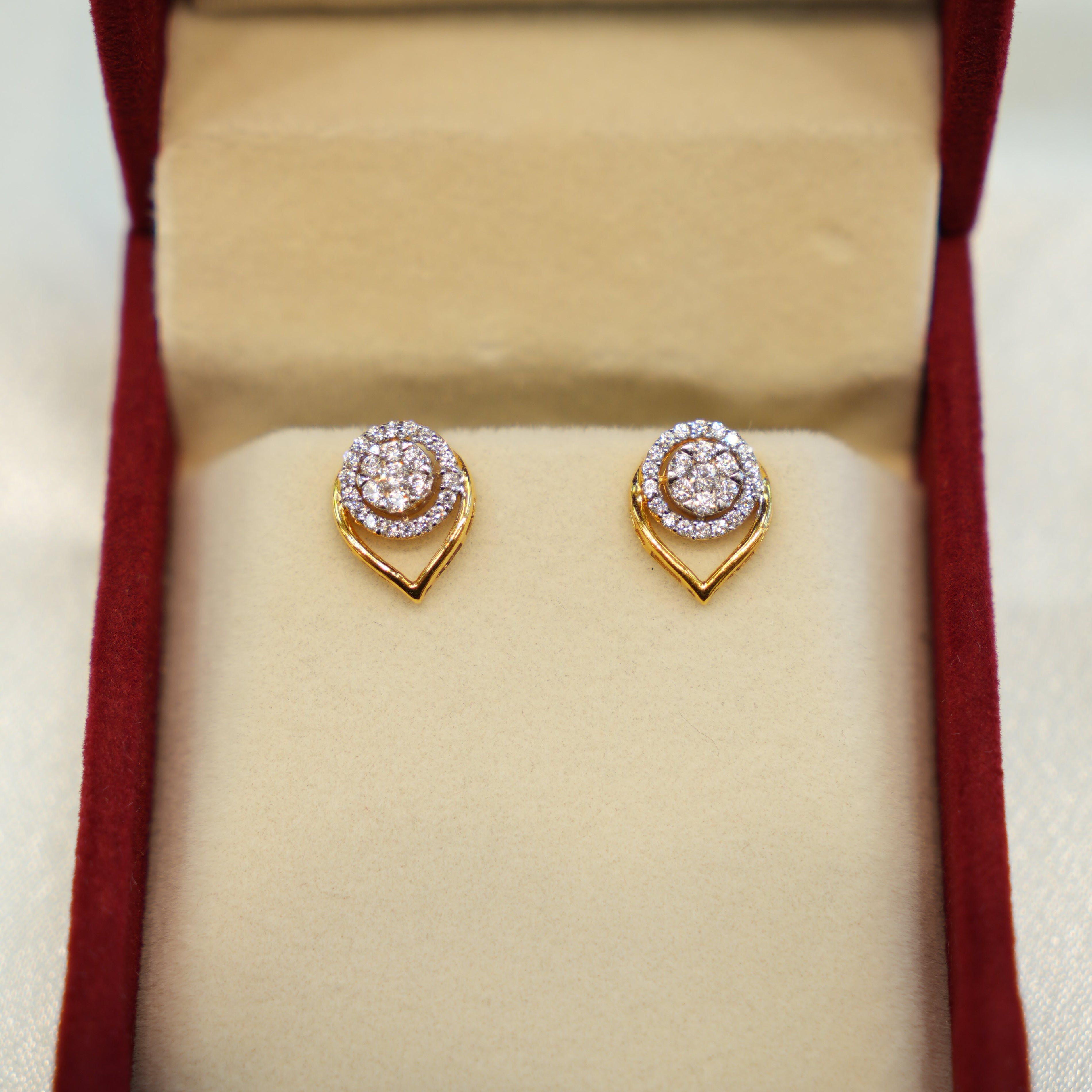 22K Gold Ladies Earrings