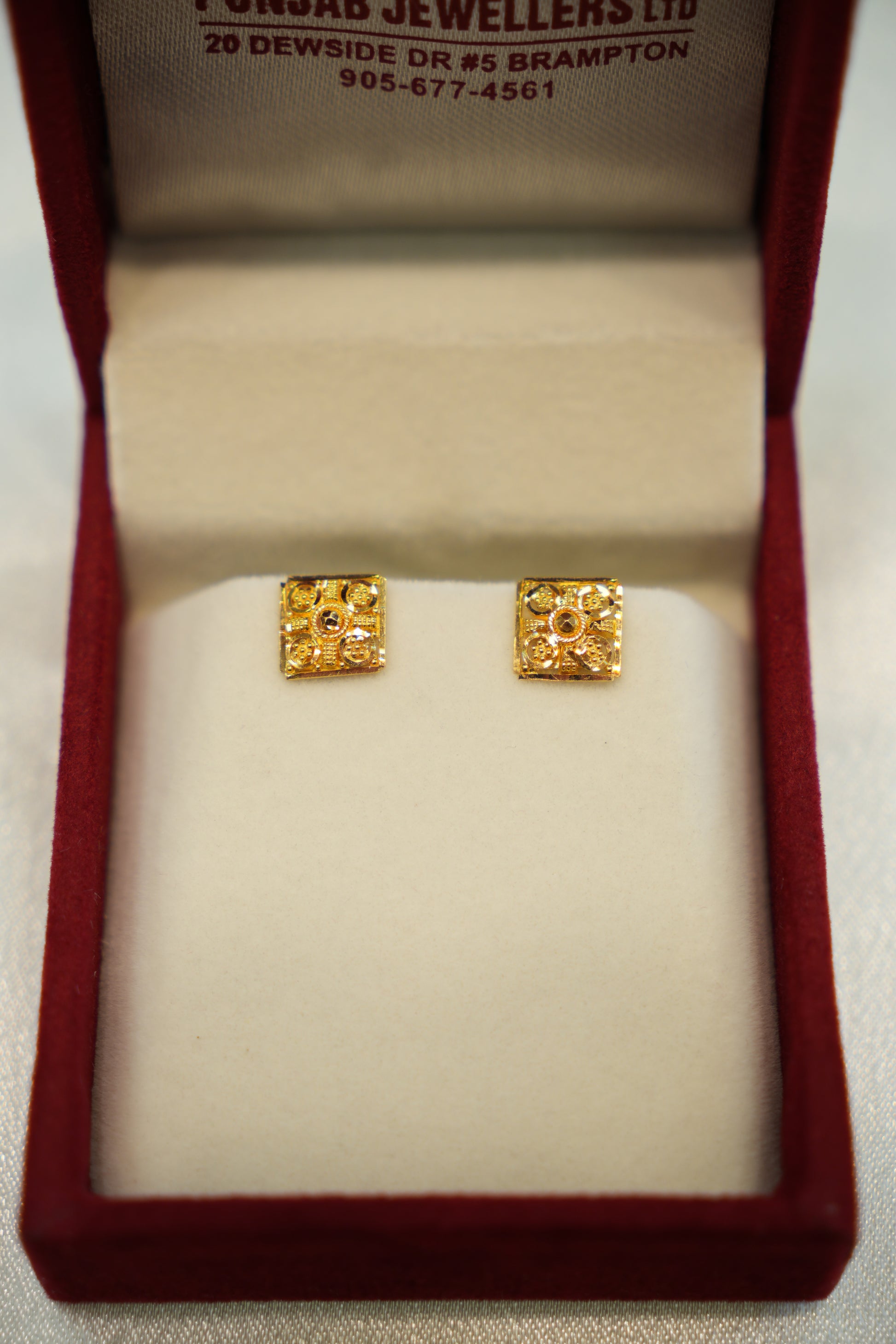 22K Gold Modern Ladies Earrings