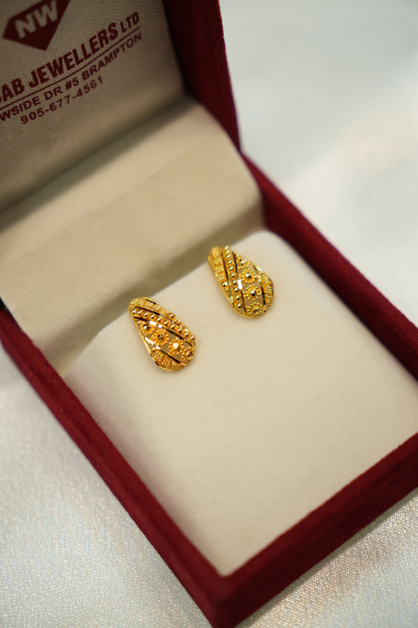 22K Gold Ladies Earrings