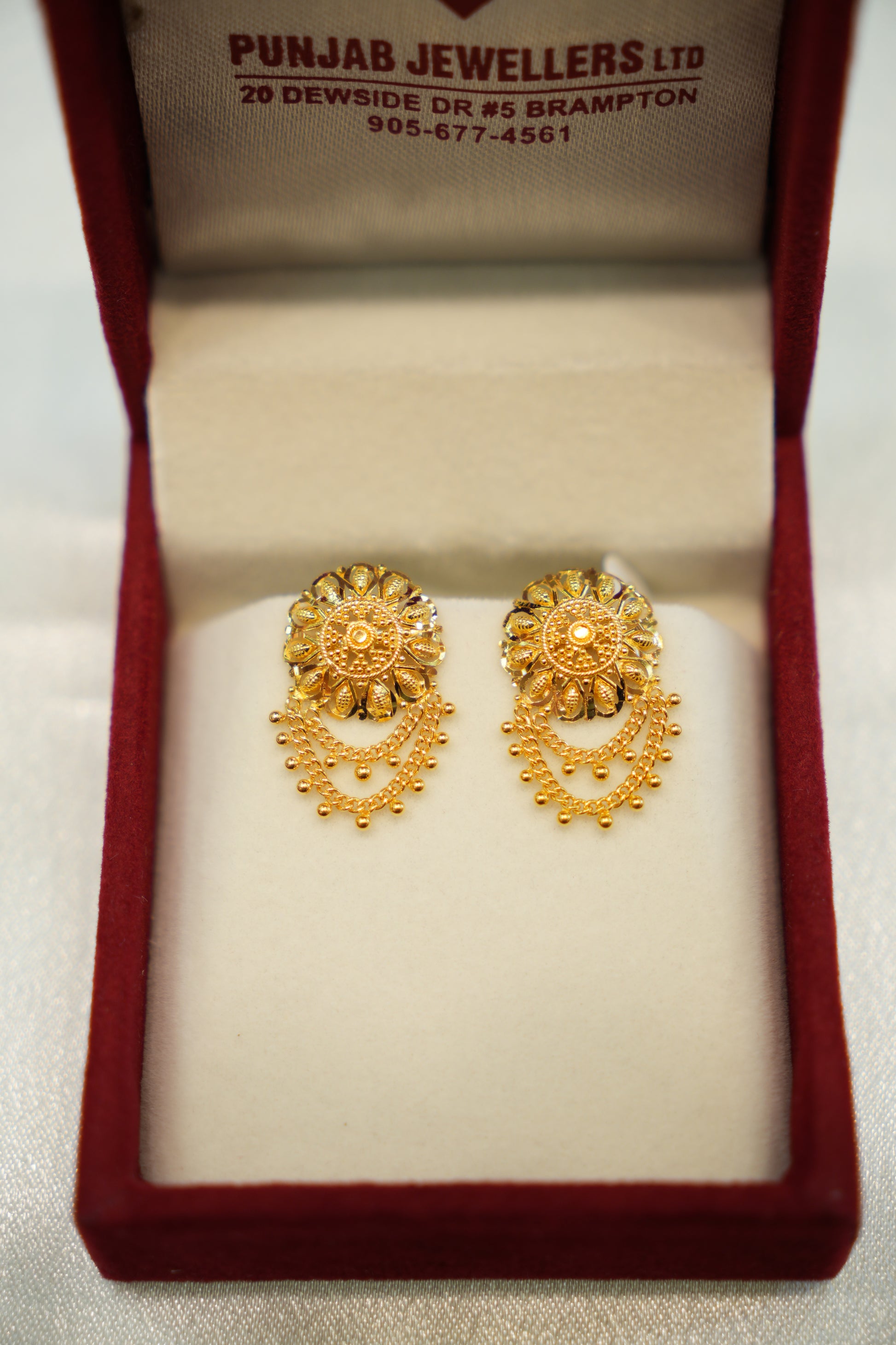 22K Gold Ladies Earrings