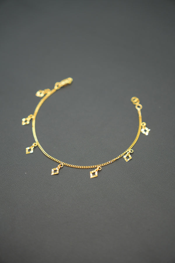 22K Gold Bracelet Design