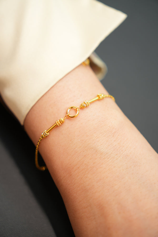 22K Stylish Gold Bracelet