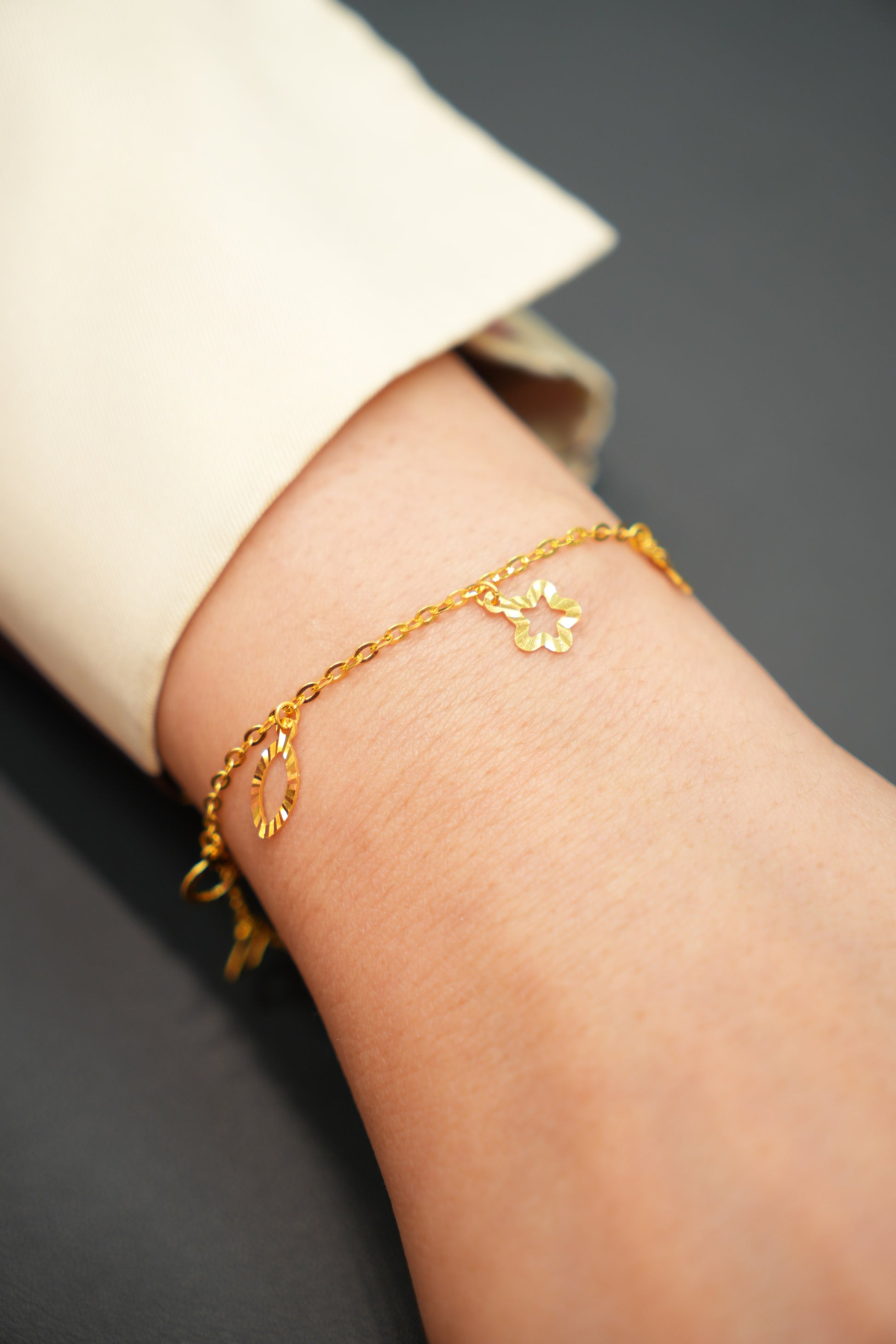 22K Gold Premium Ladies Bracelet