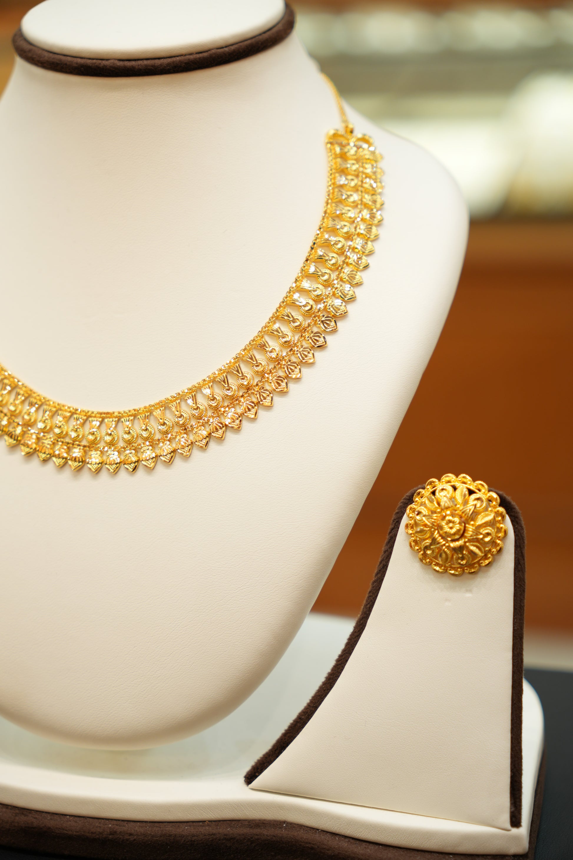 22K Gold Designer Wedding Set