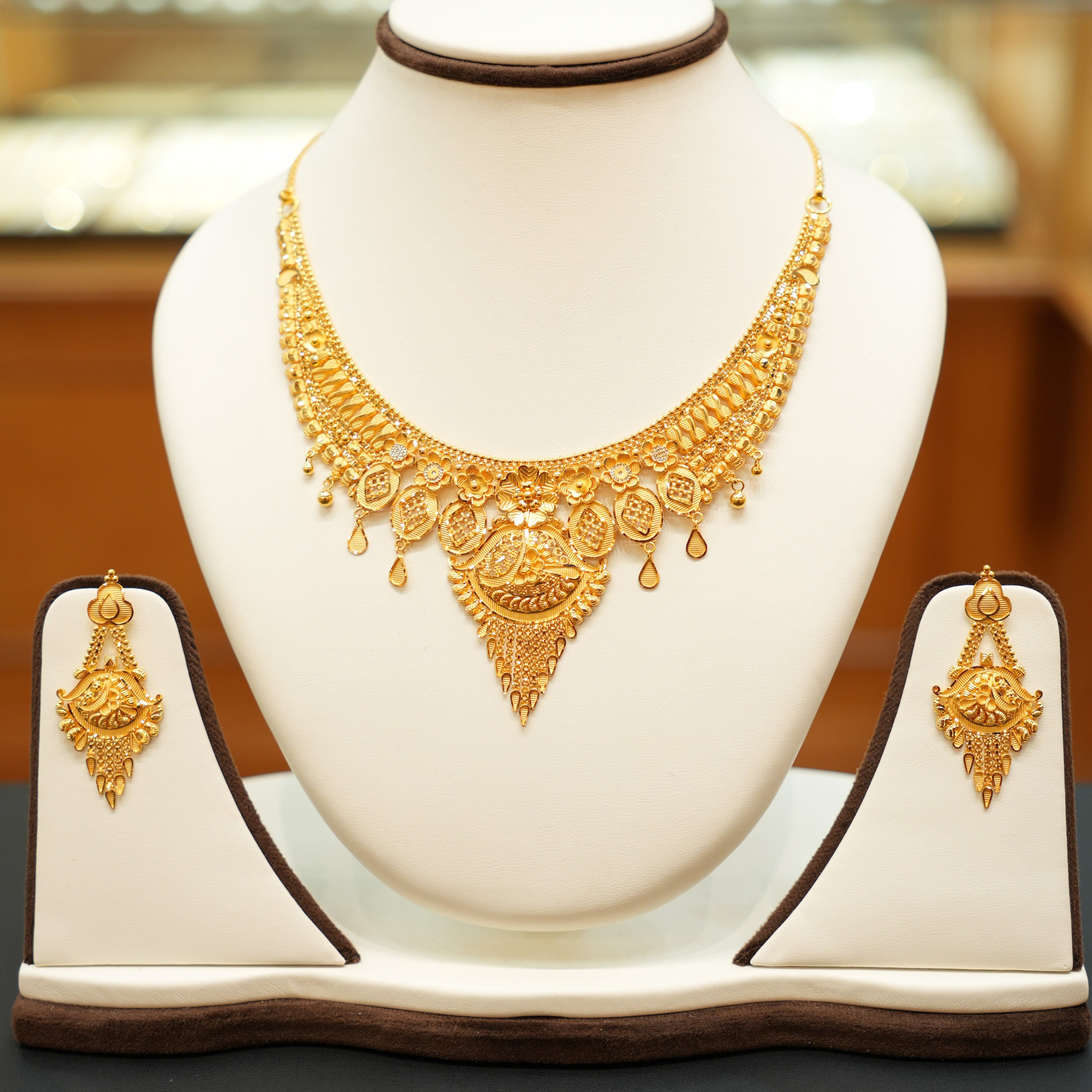 22K Gold Classic Wedding Set