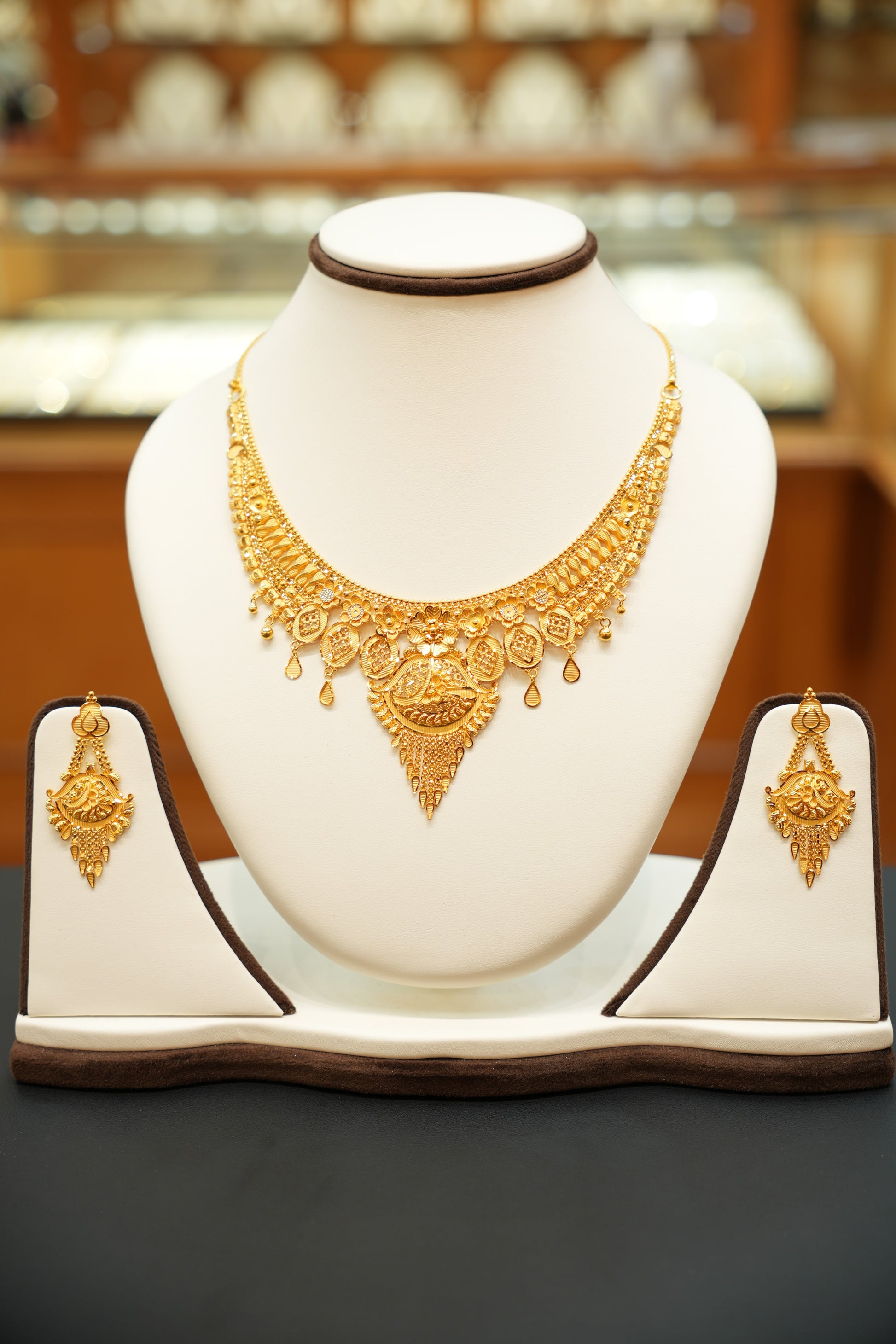 22K Gold Classic Wedding Set