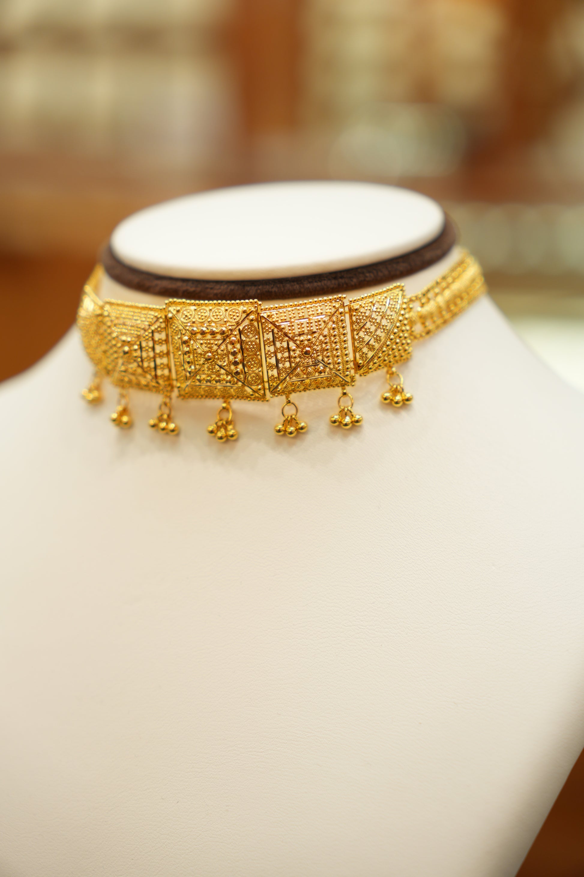 22K Gold Choker Set