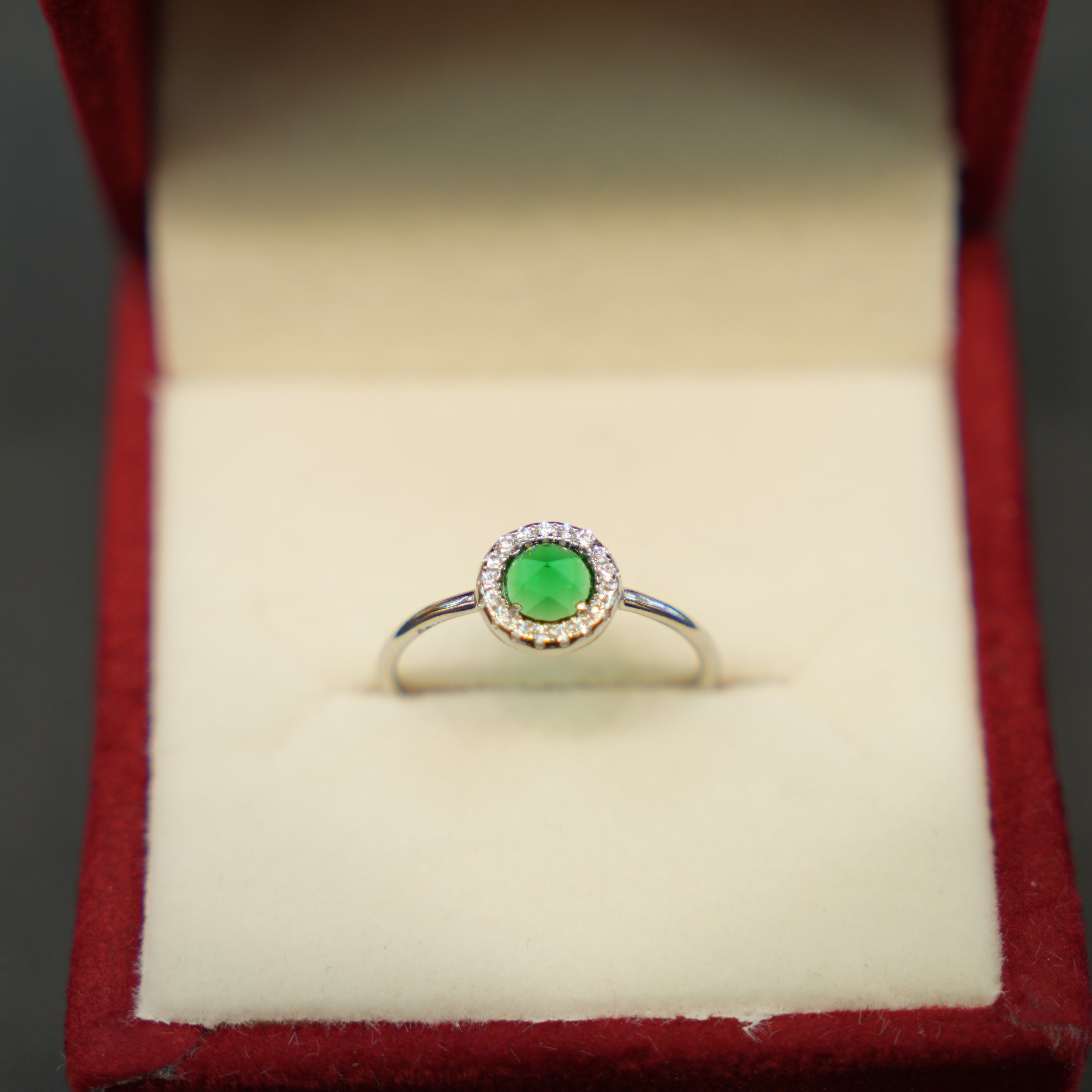 Silver Graceful Ring