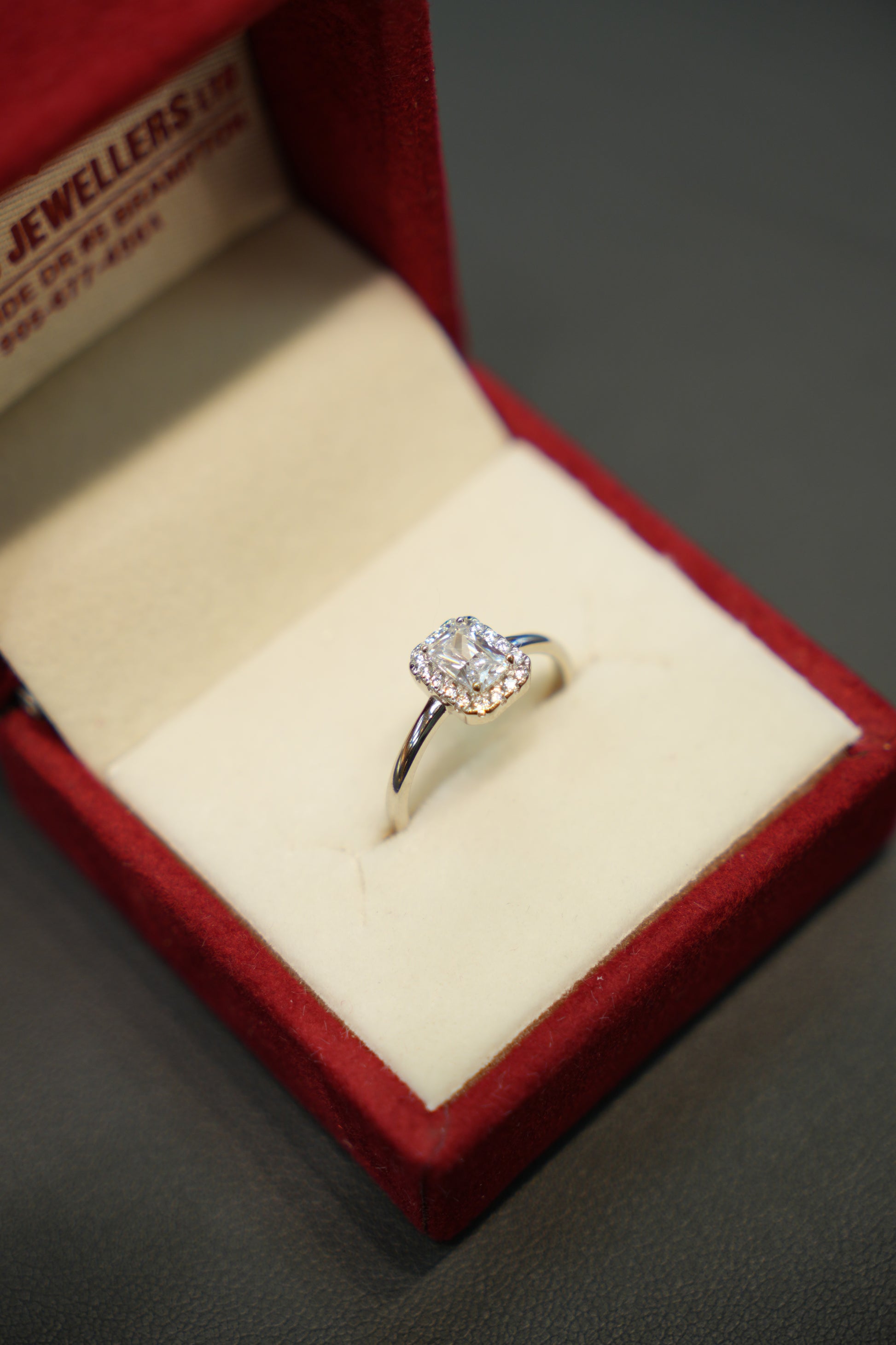 Silver Luxury Ring
