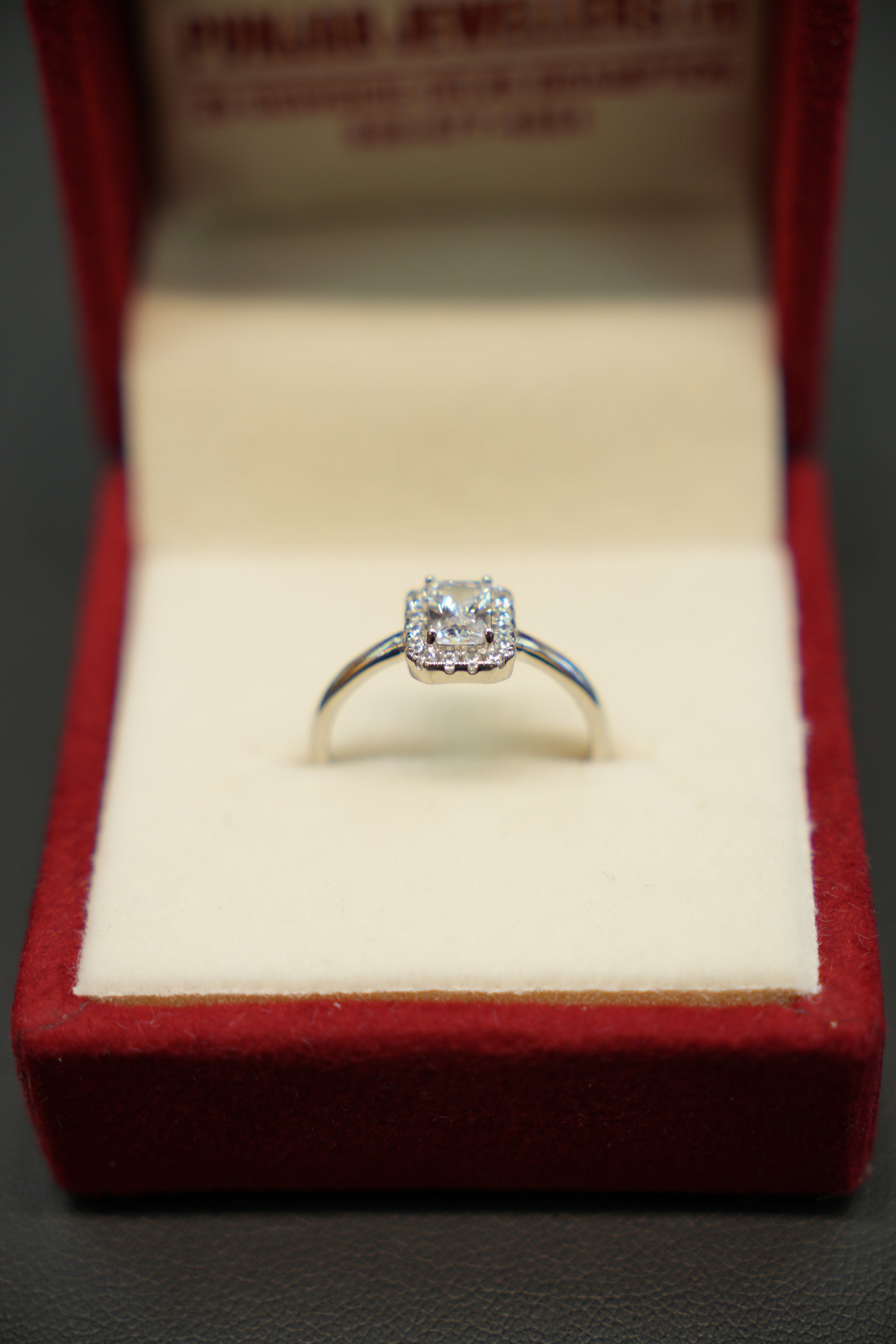 Silver Luxury Ring