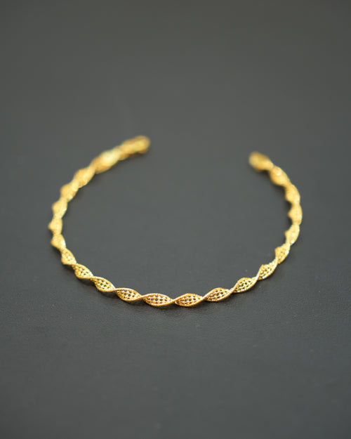 22k Gold Ladies Bracelet