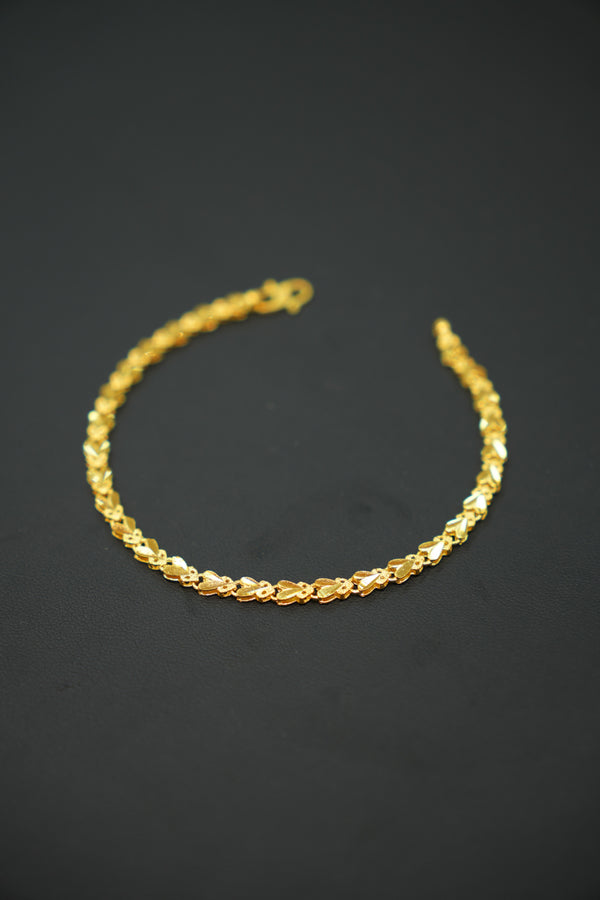 22k Gold Ladies Bracelet