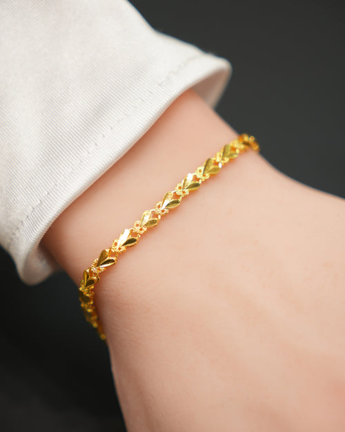 22k Gold Ladies Bracelet