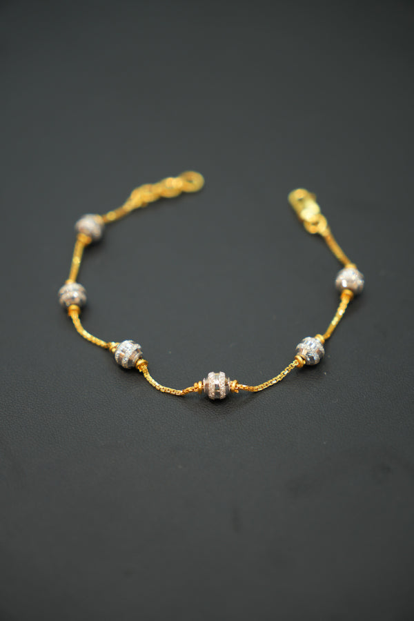 22k Gold Ladies Bracelet