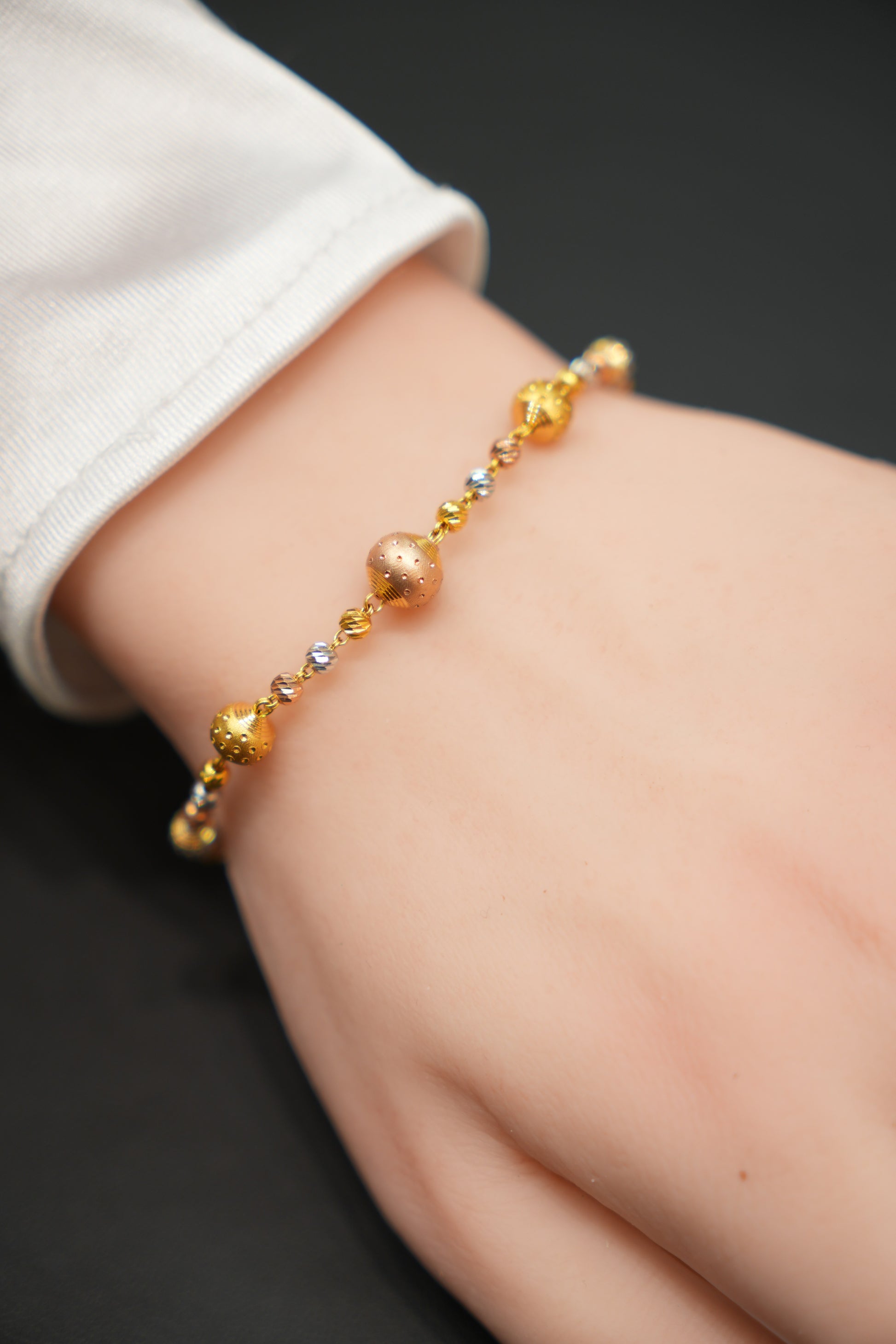 22k Gold Ladies Bracelet