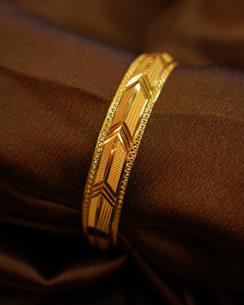 22K Gold Men's Kara