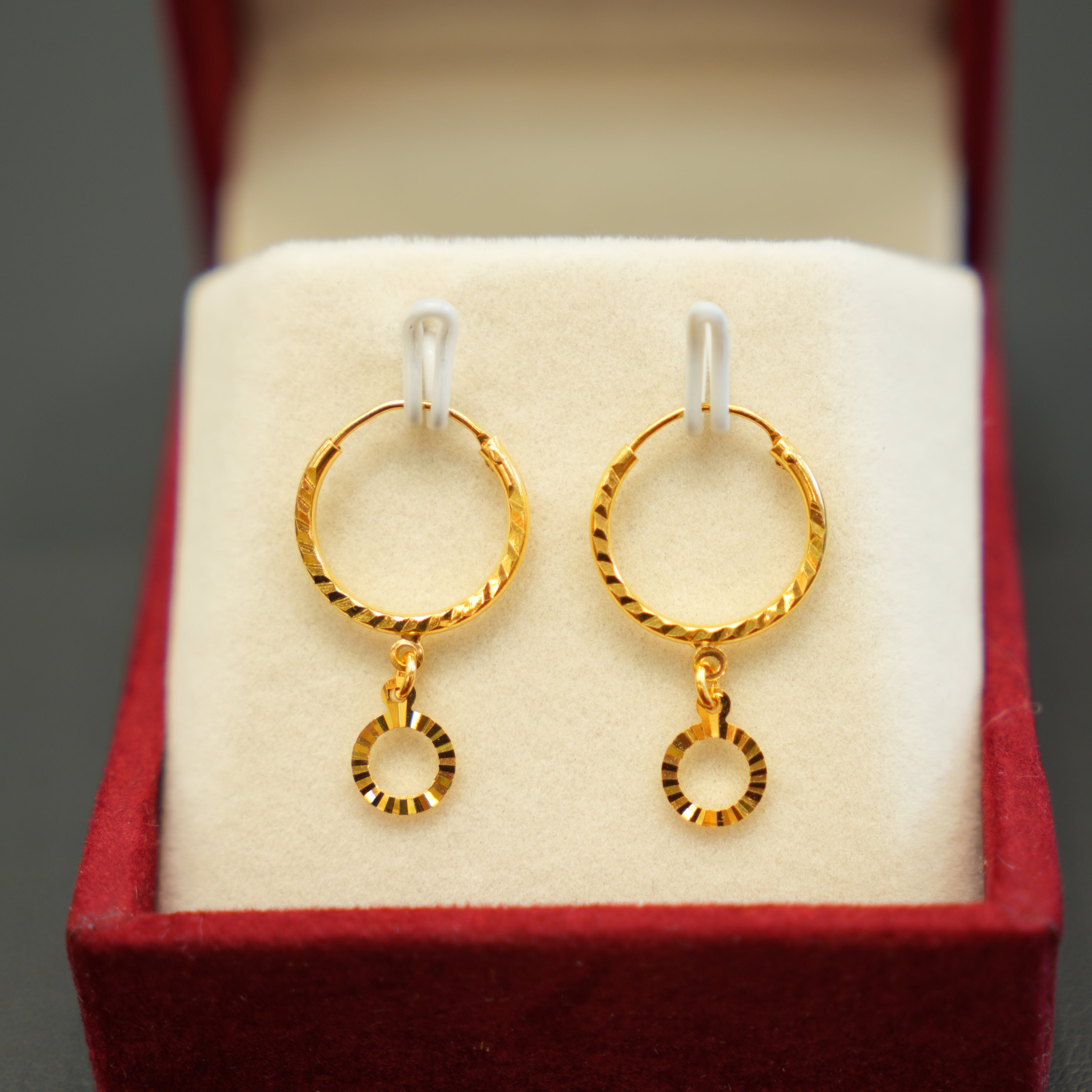 22K Gold Elegant Hoop Earrings