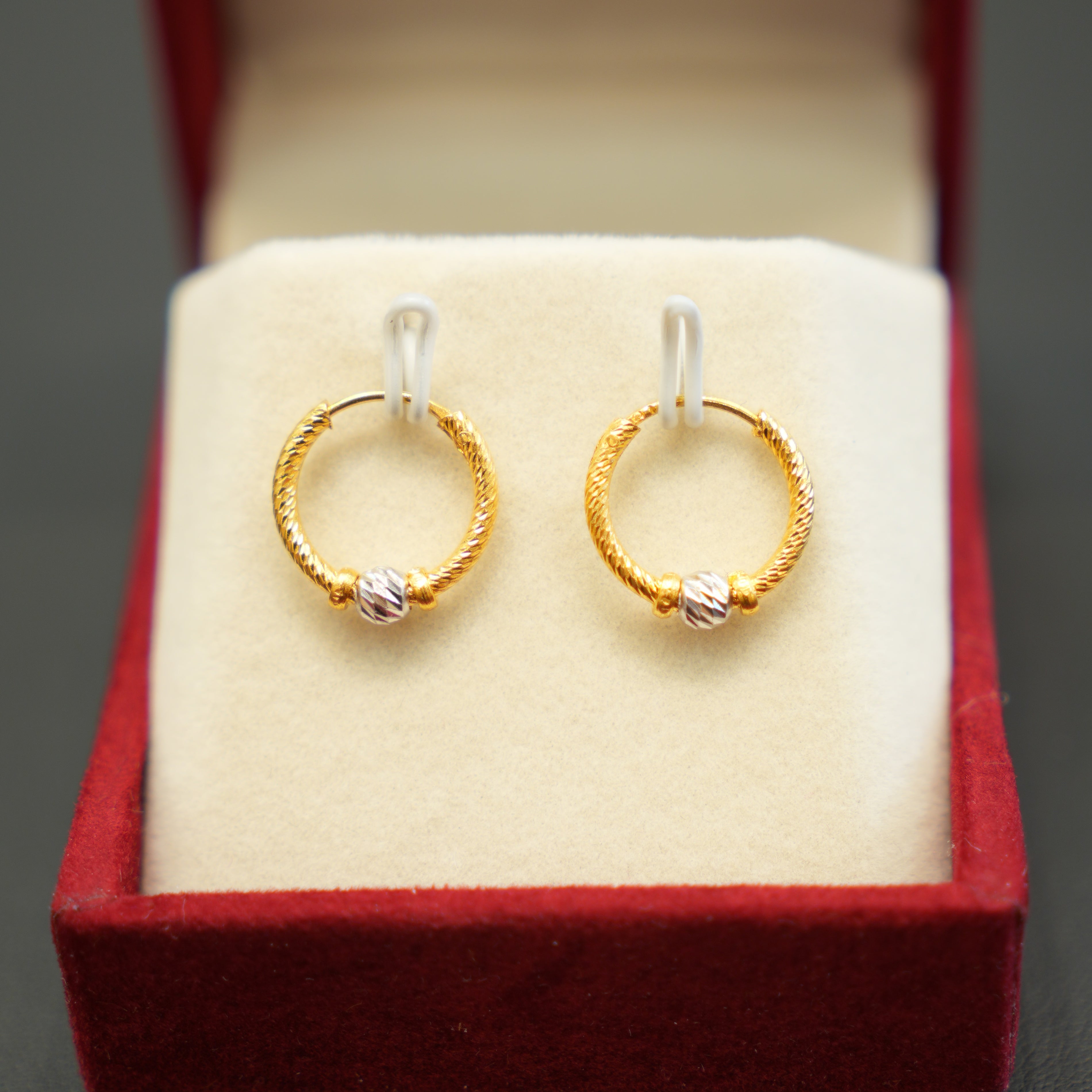 22K Gold Minimal Hoop Earrings