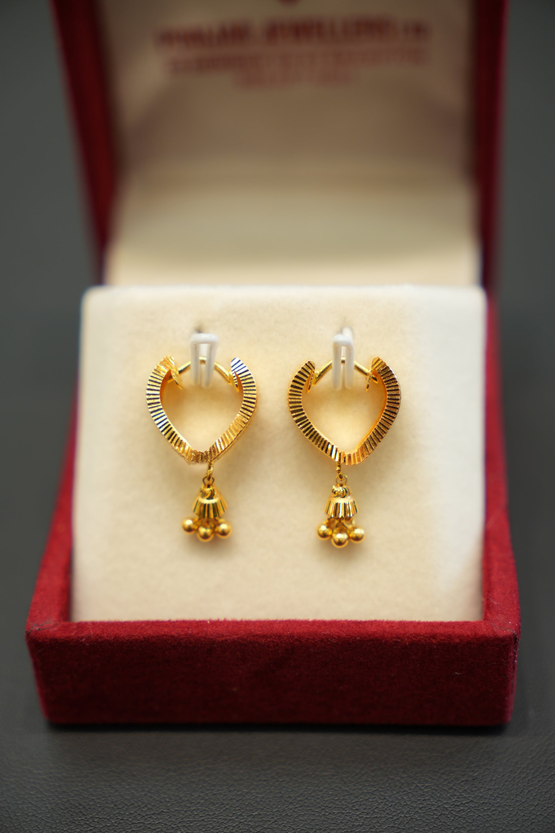 22K Gold Ladies Hoop Earrings