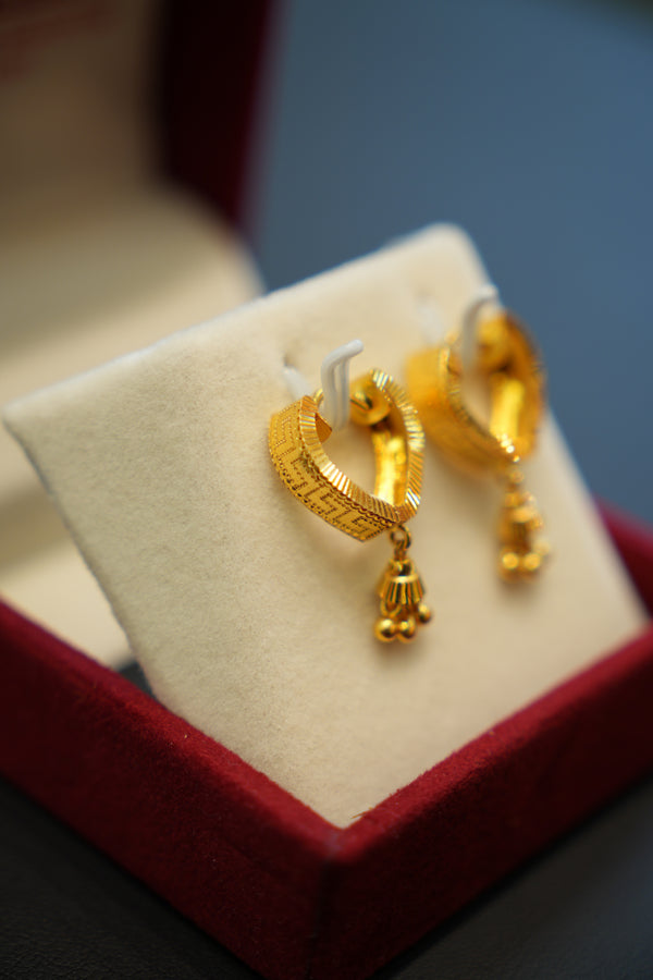 22K Gold Ladies Hoop Earrings