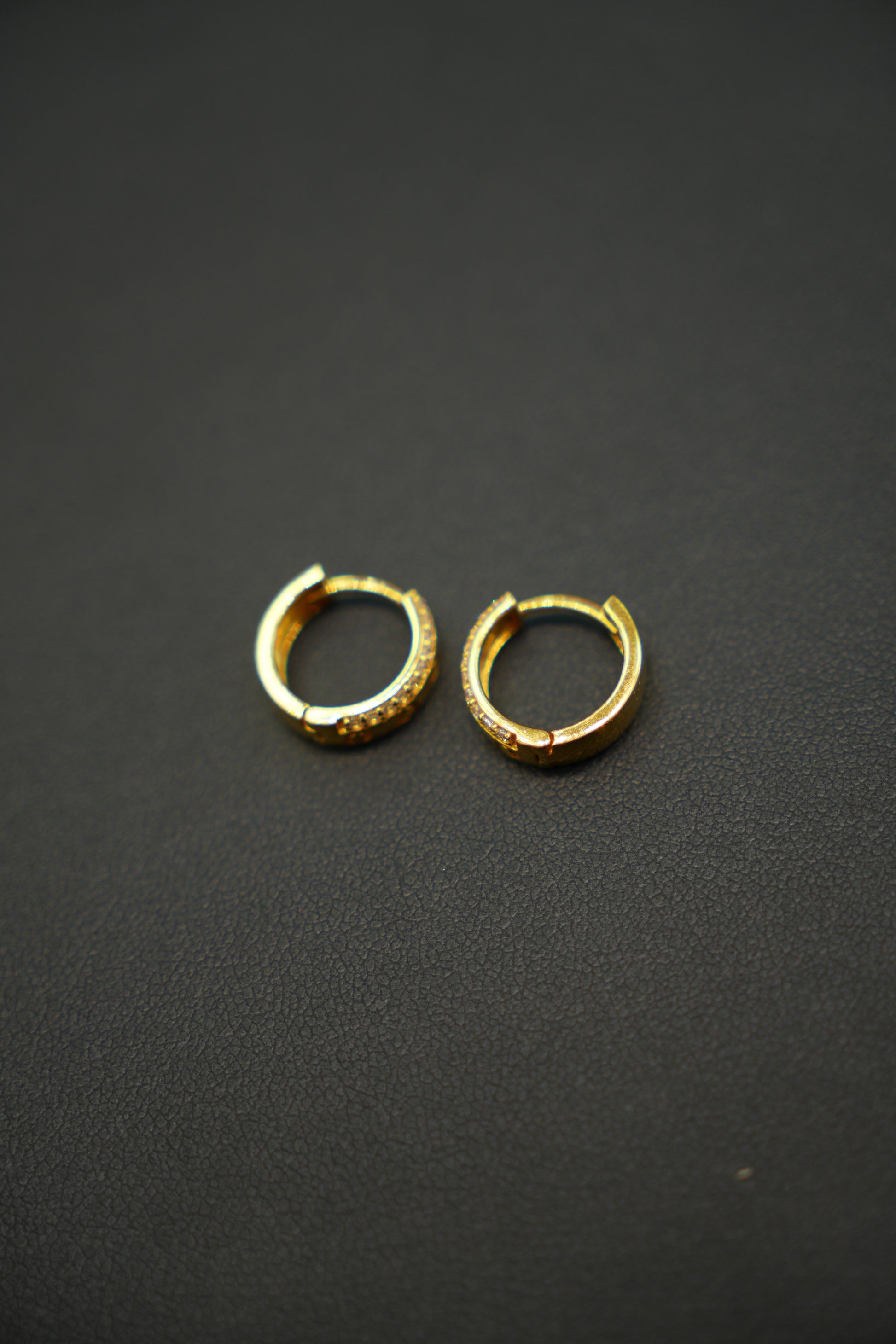22K Gold Ladies Hoop Earrings