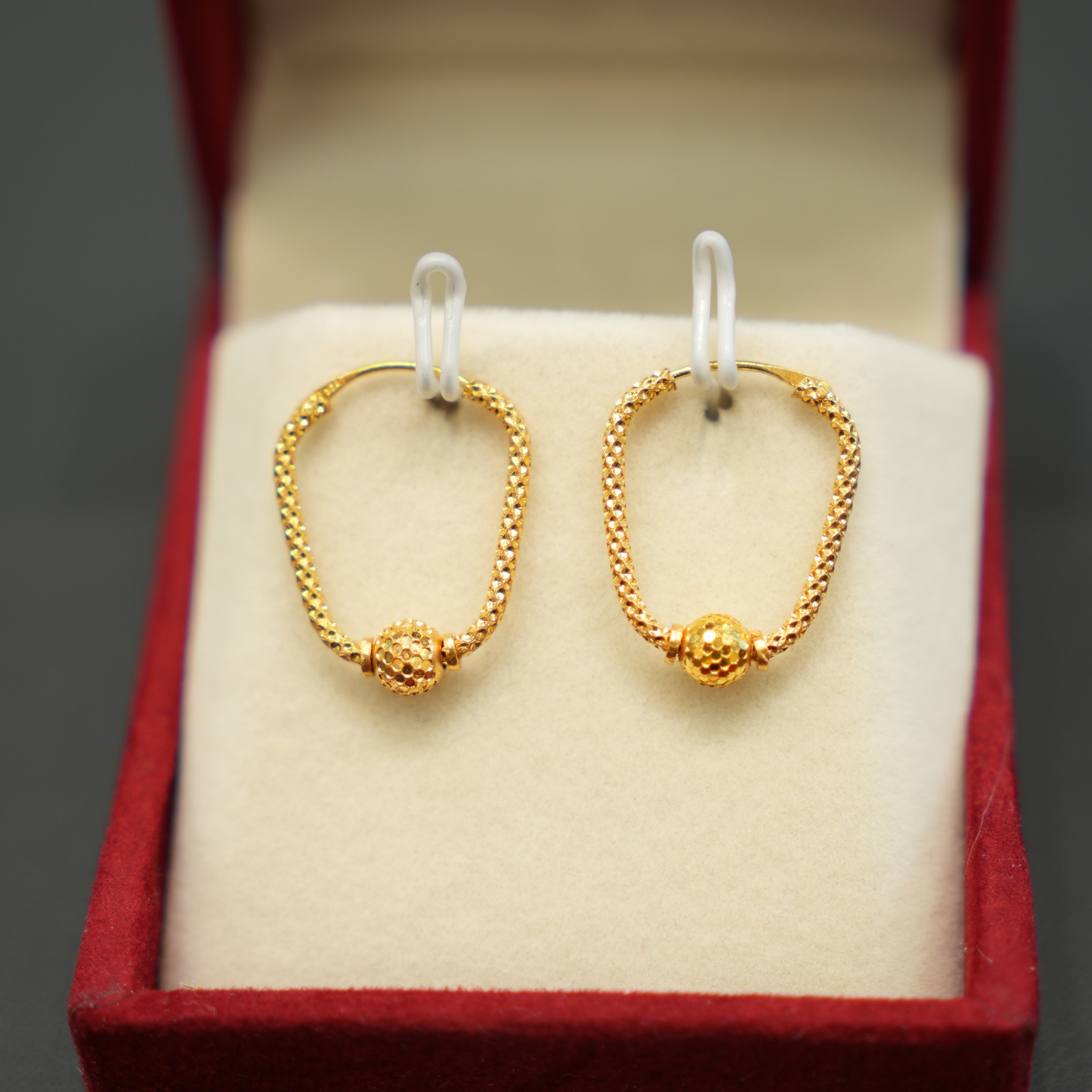 22K Gold Ladies Earrings