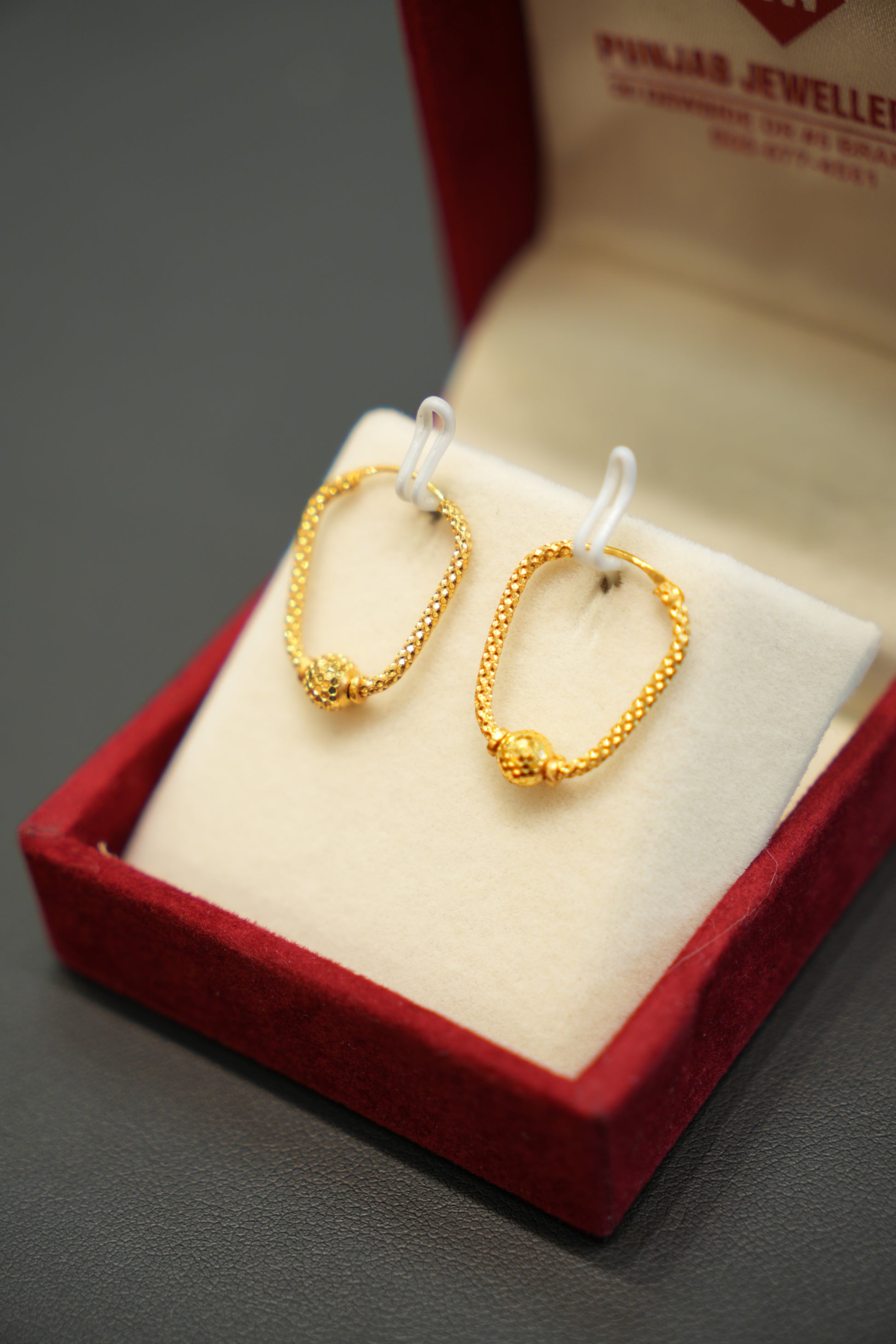 22K Gold Ladies Earrings