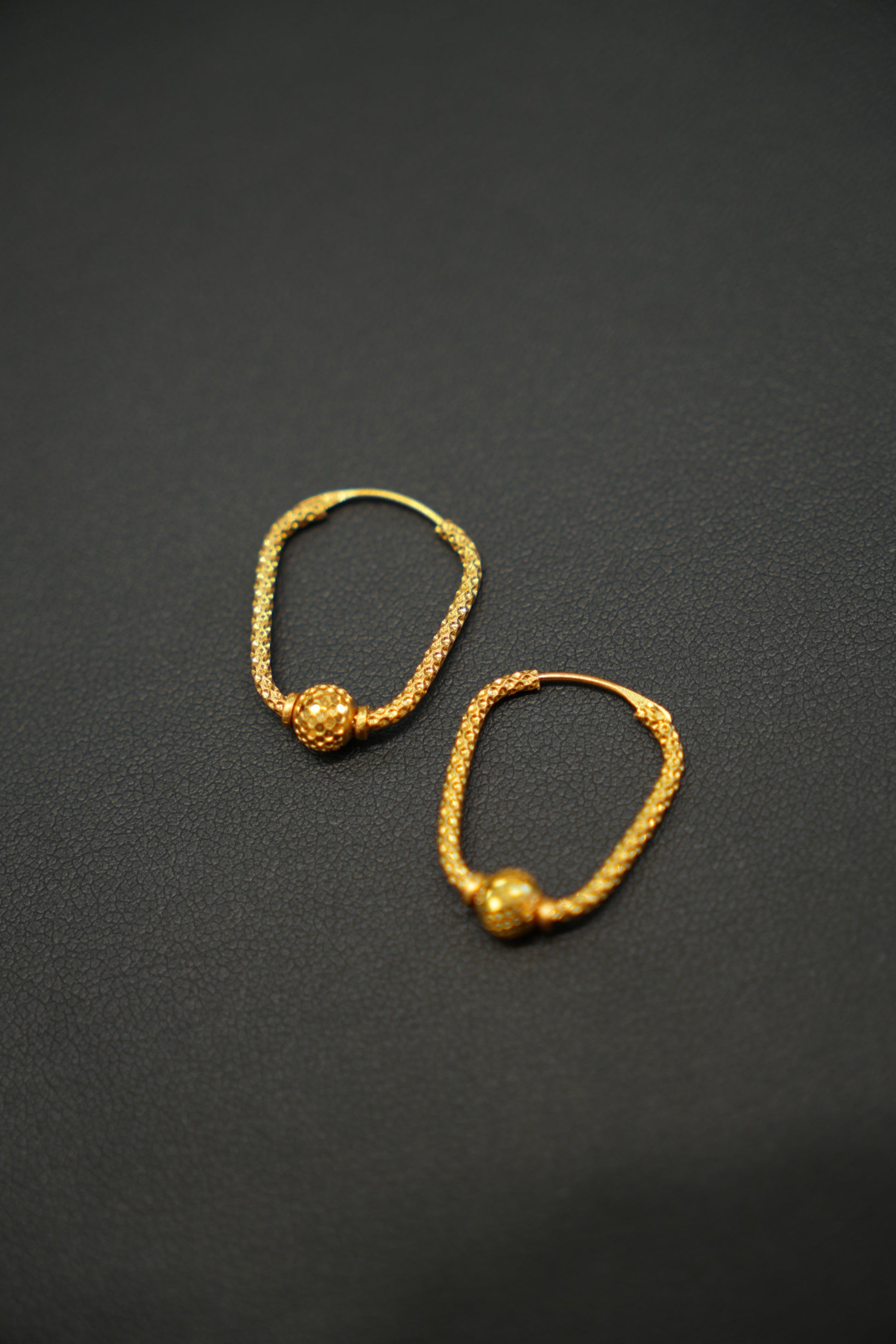 22K Gold Ladies Earrings
