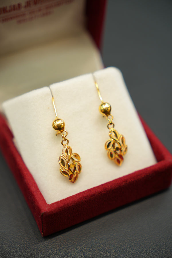 22K Gold Ladies Earrings