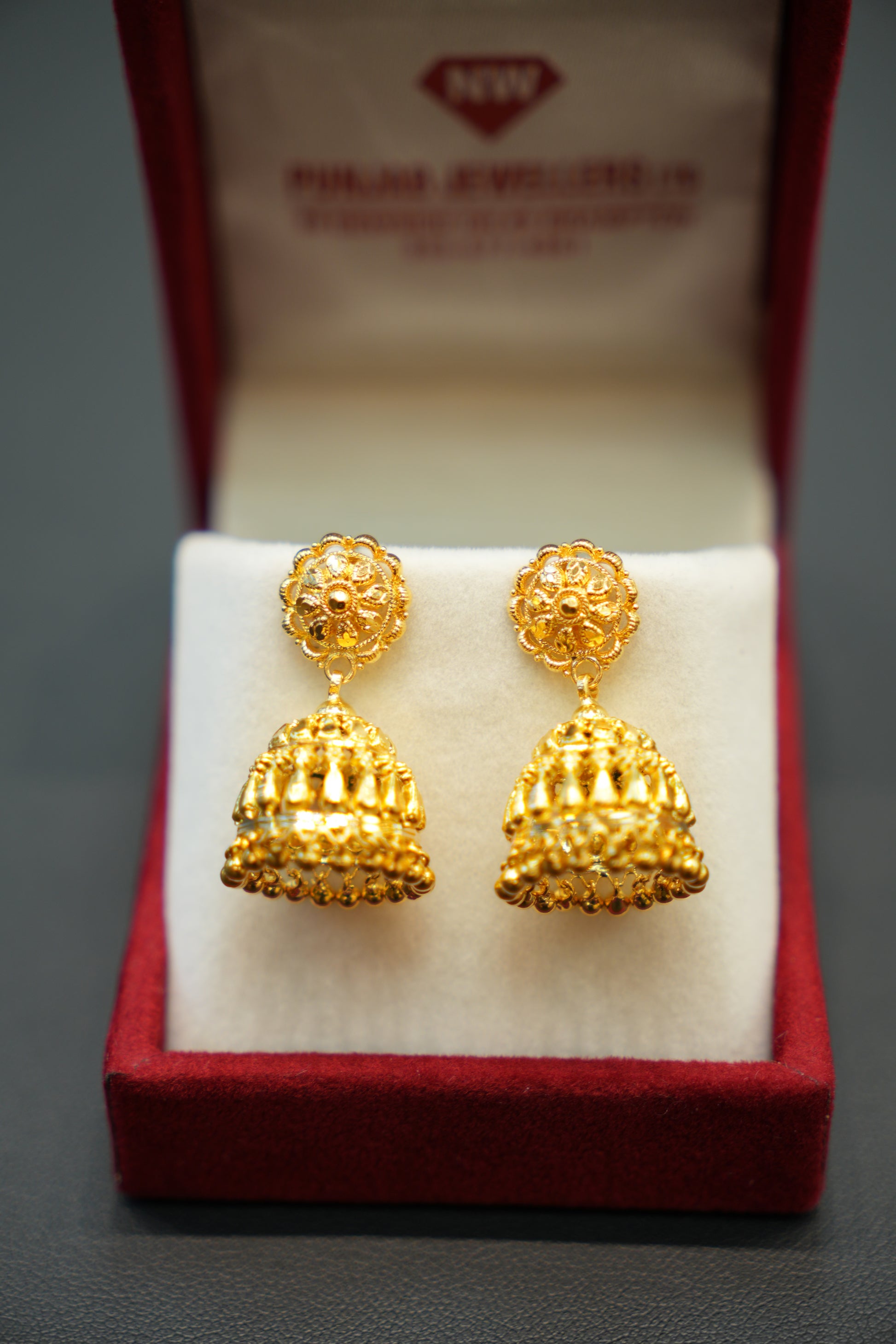 22K Gold Ladies Earrings