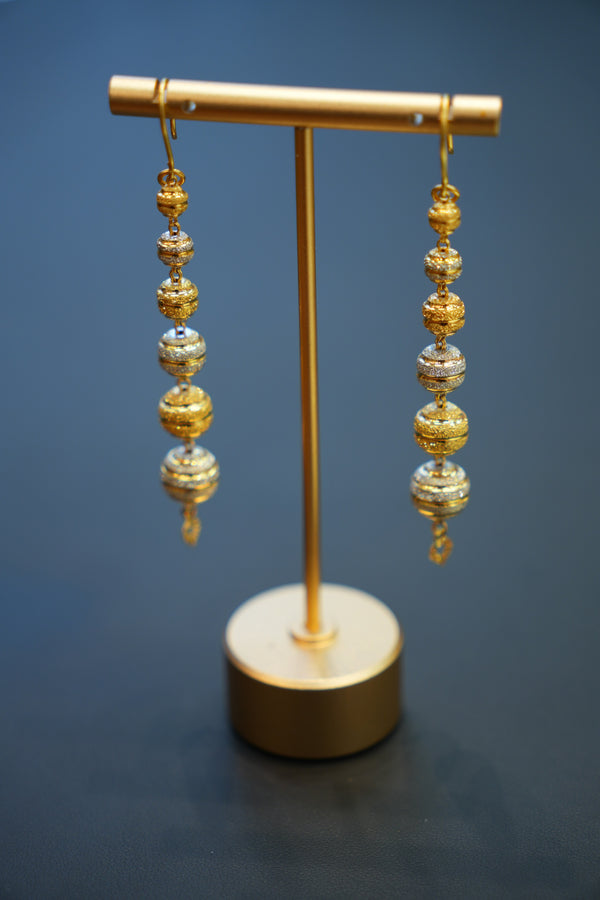 22K Gold Ladies Earrings