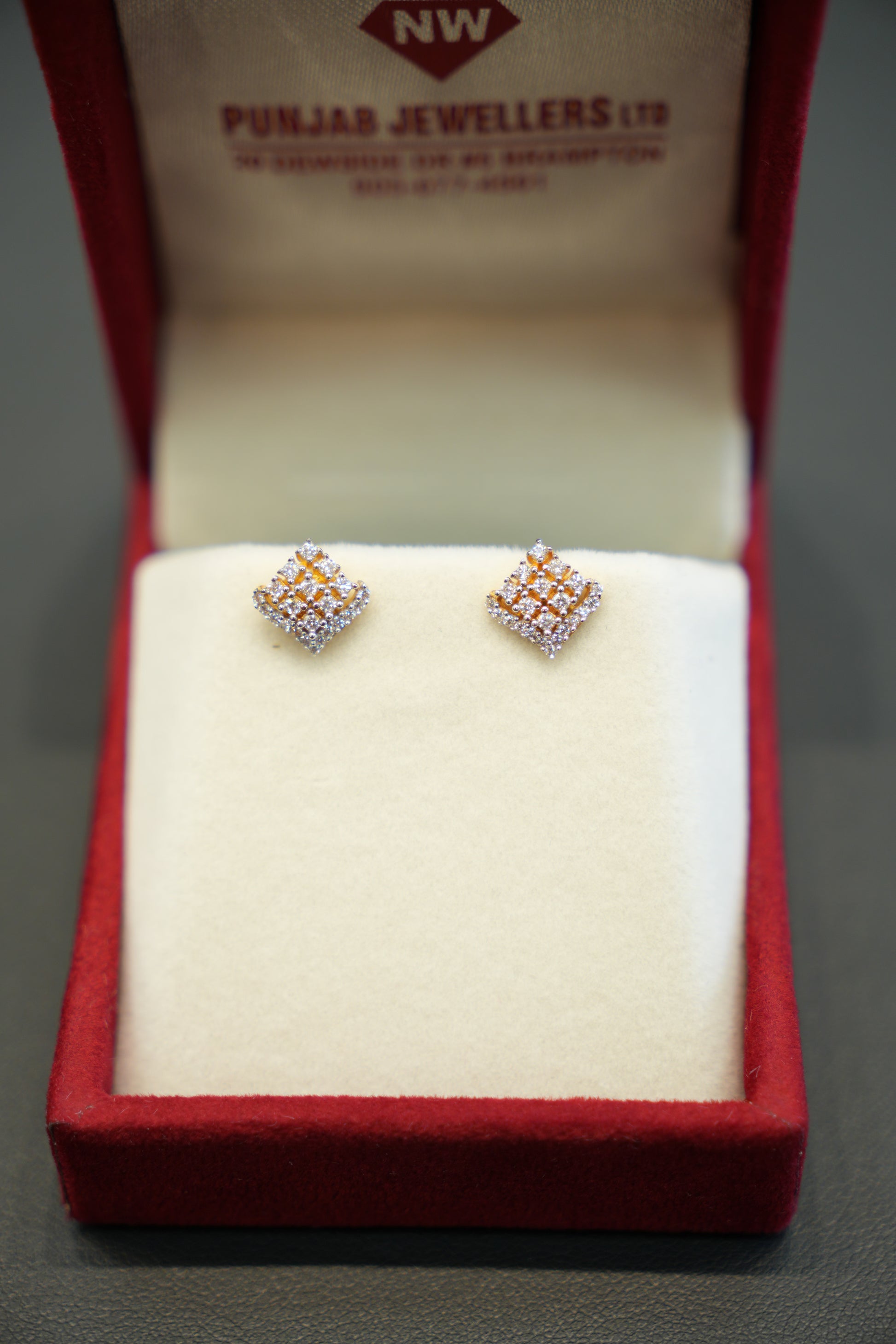 Premium 22K yellow gold earrings