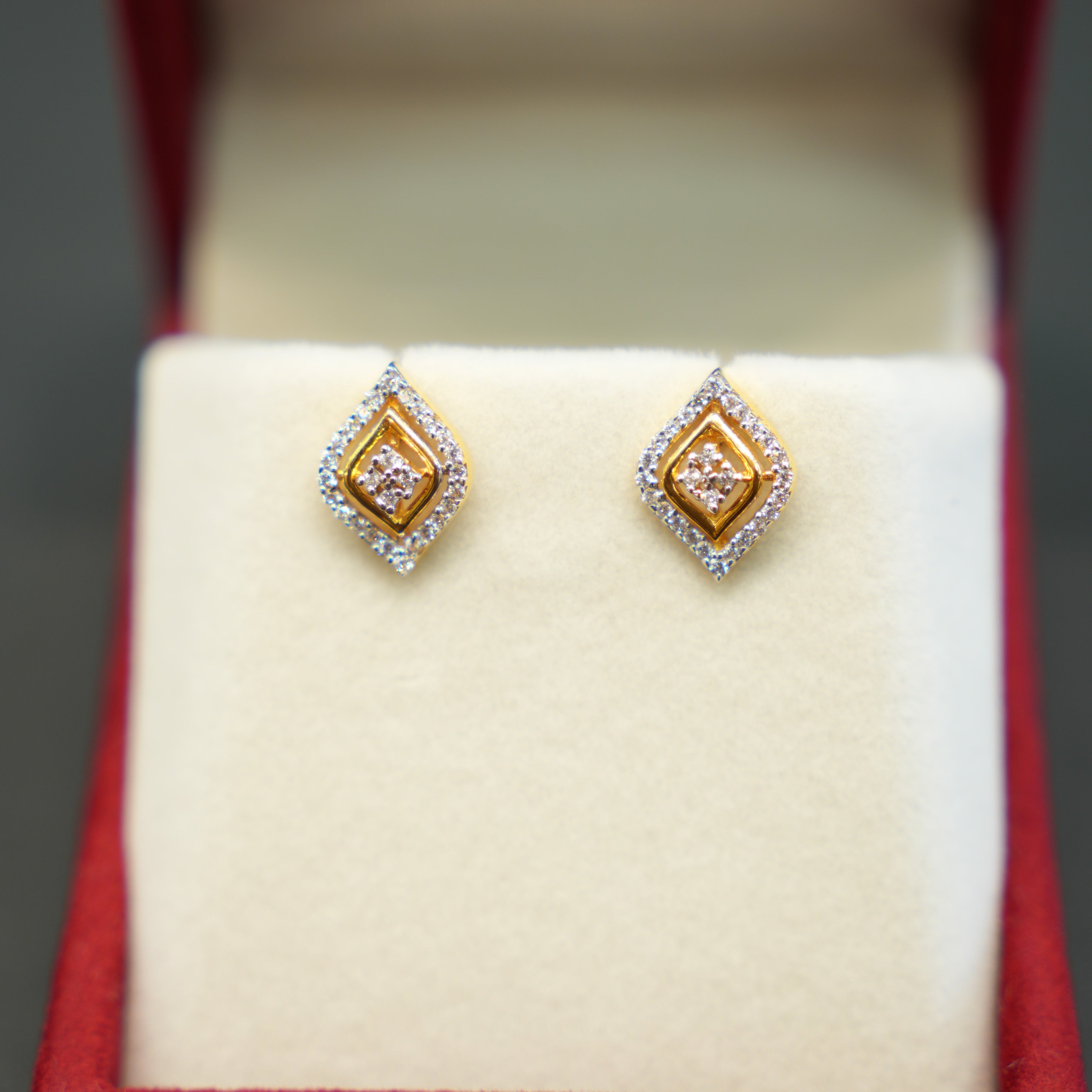 High-quality 22K gold ear jewellery