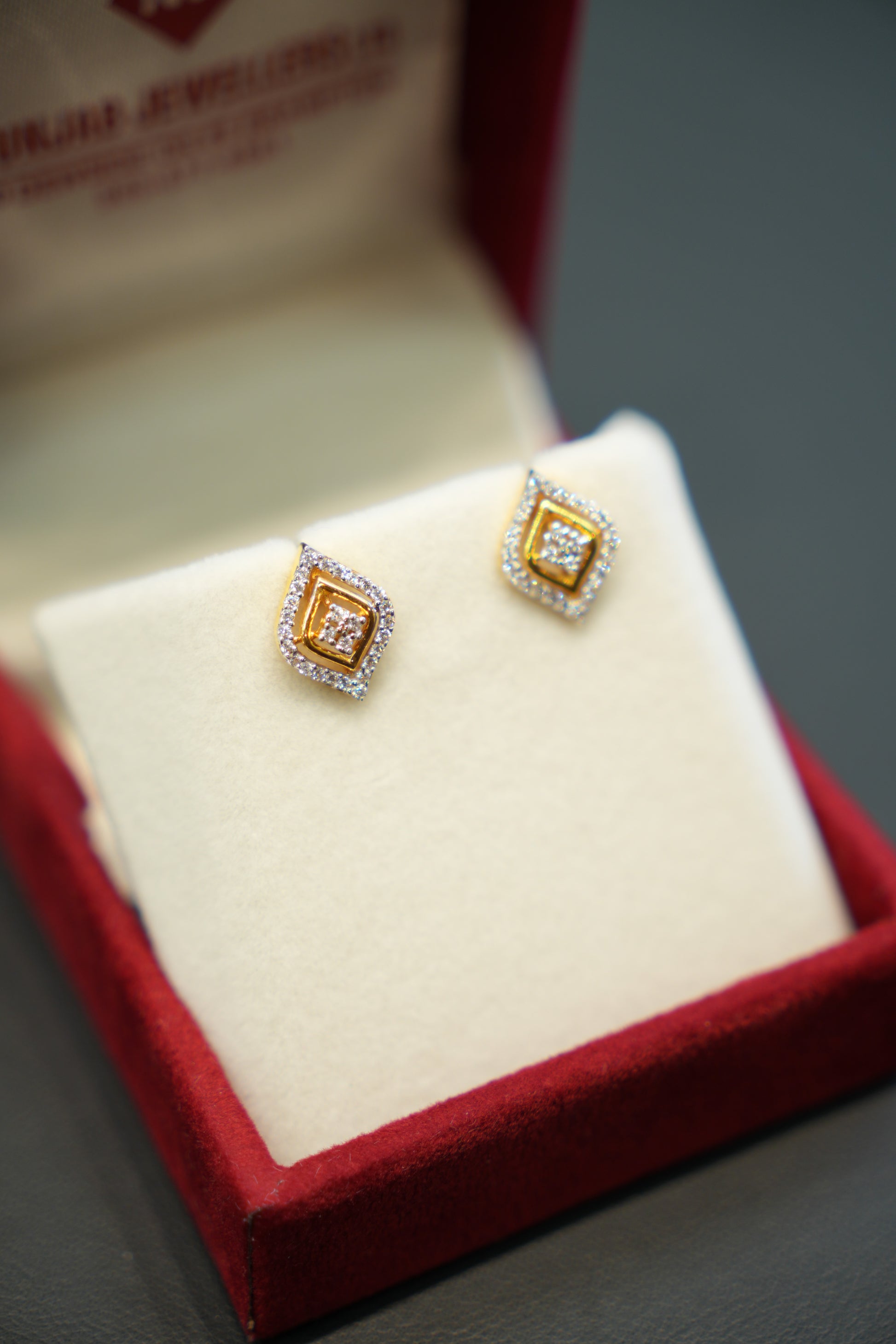  gold earrings for parties