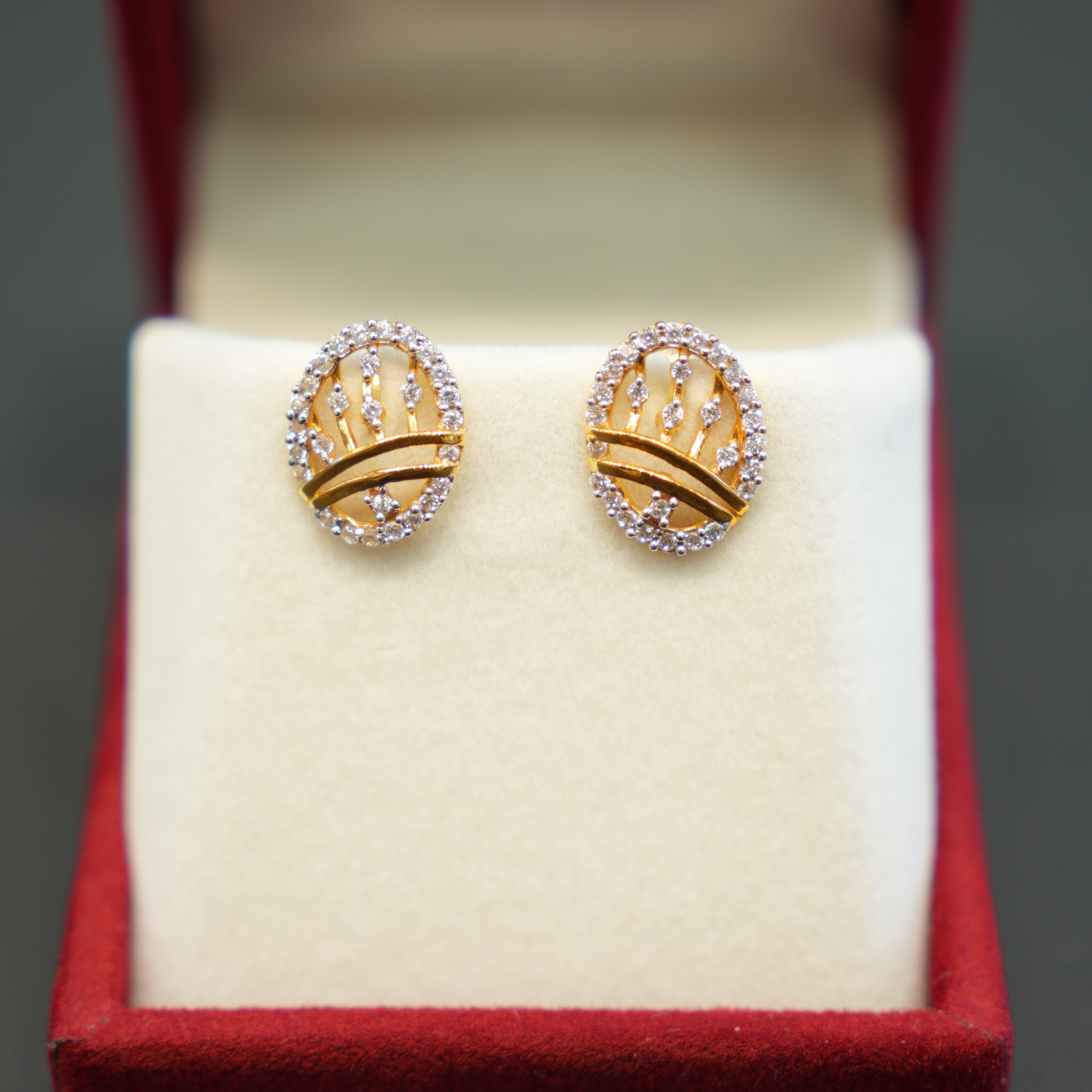 22K Gold Ladies Earrings