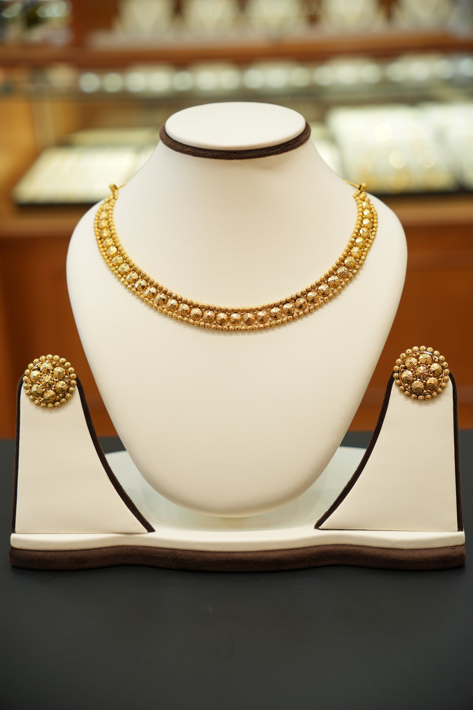 22K Gold Designer Necklace Set