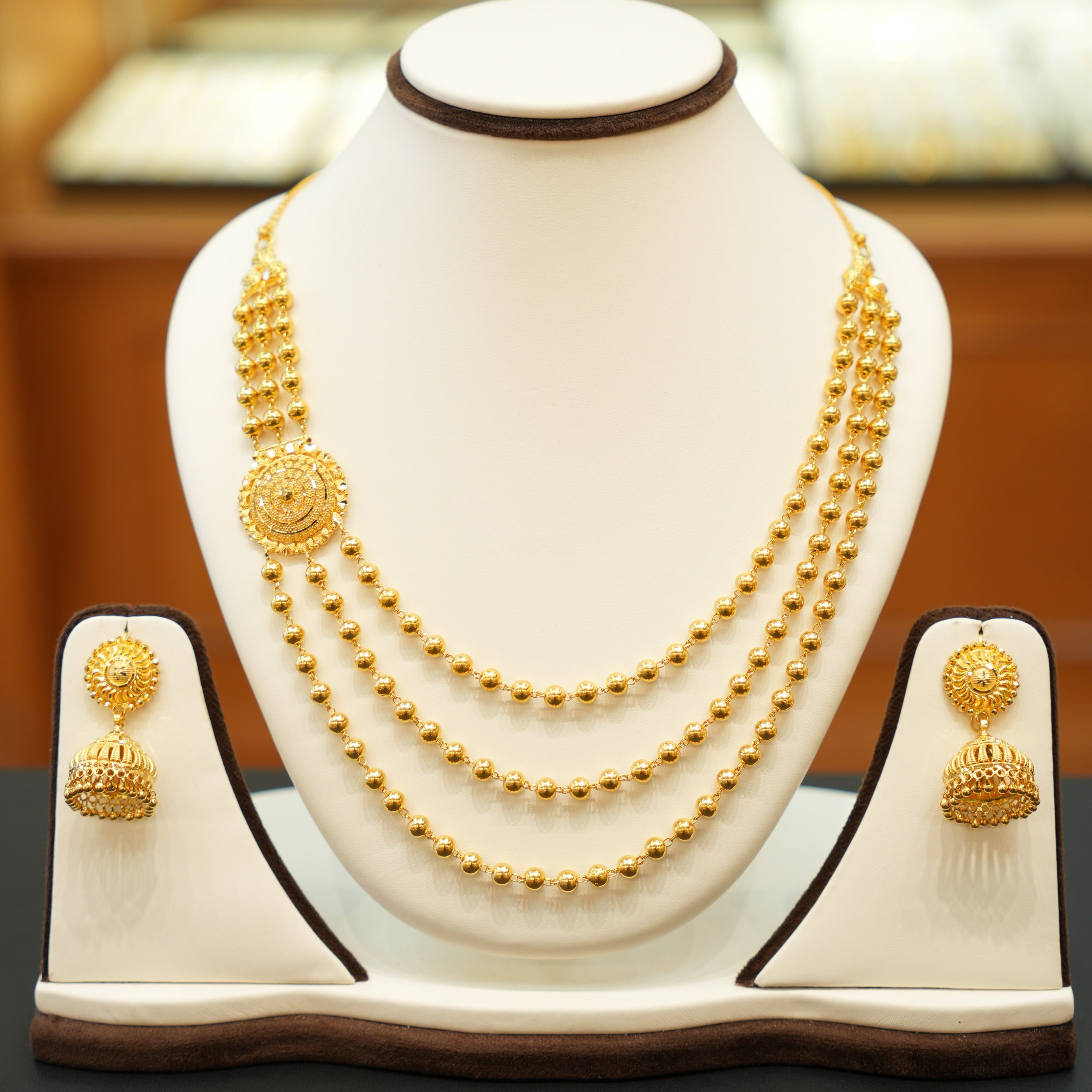 22K Gold Designer Necklace Set