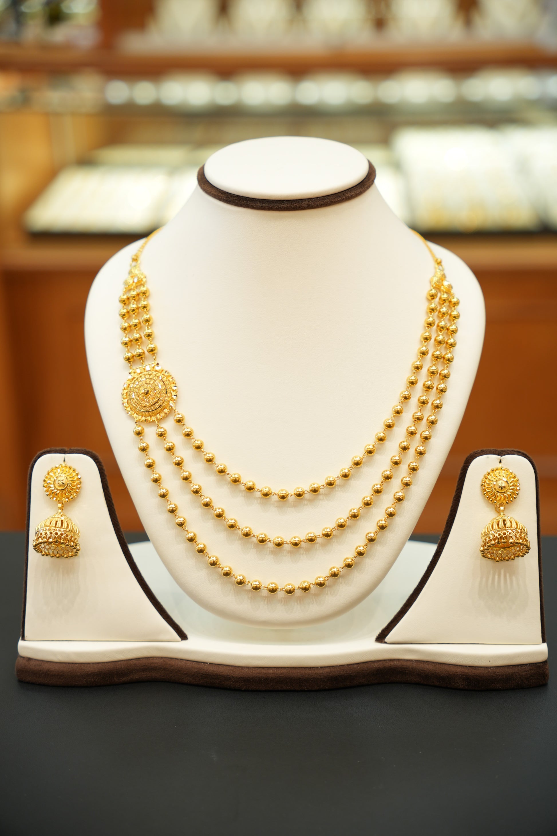 22K Gold Designer Necklace Set