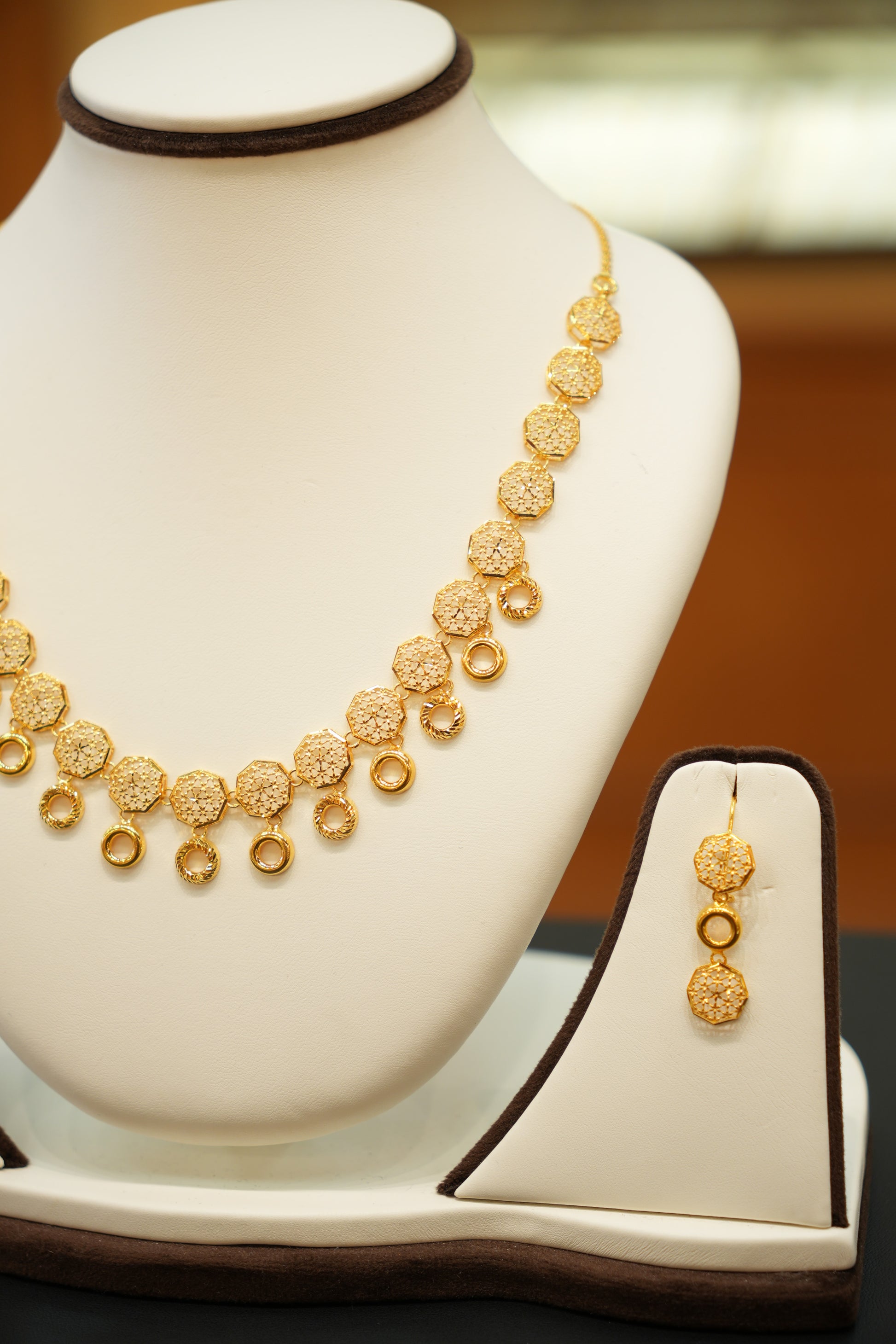 22K Gold Designer Necklace Set