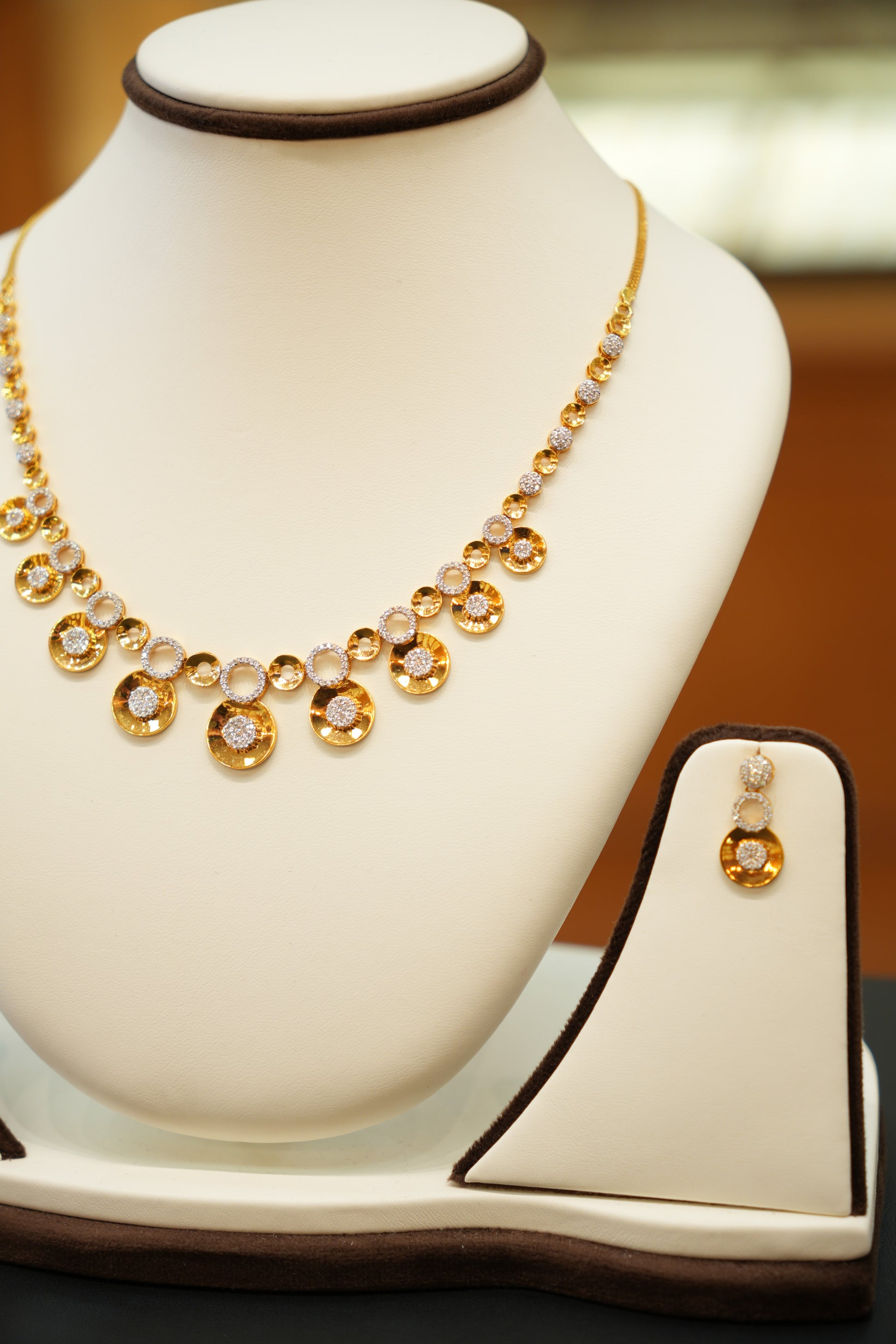 22KT Gold Premium Necklace