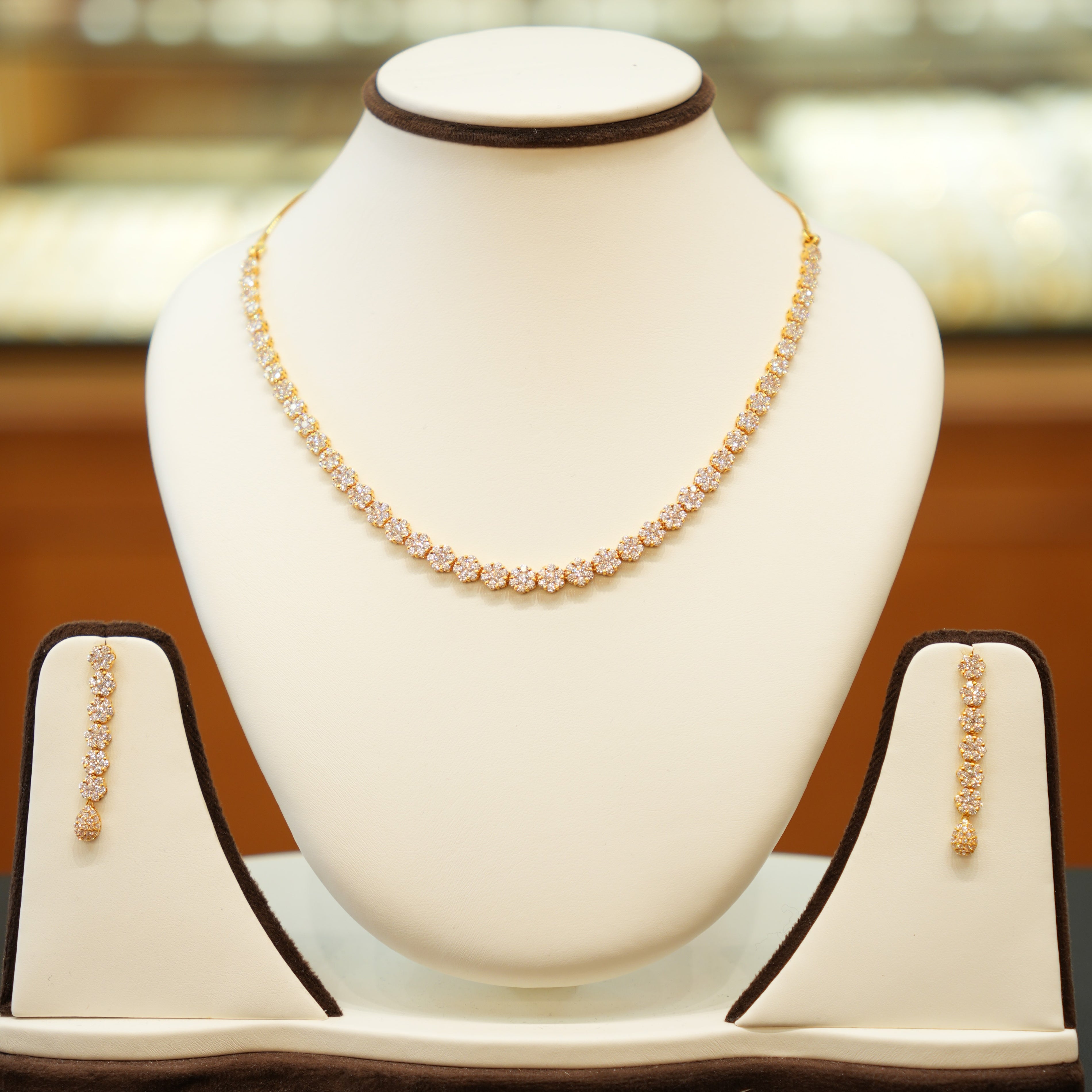22K Gold Designer Necklace Set