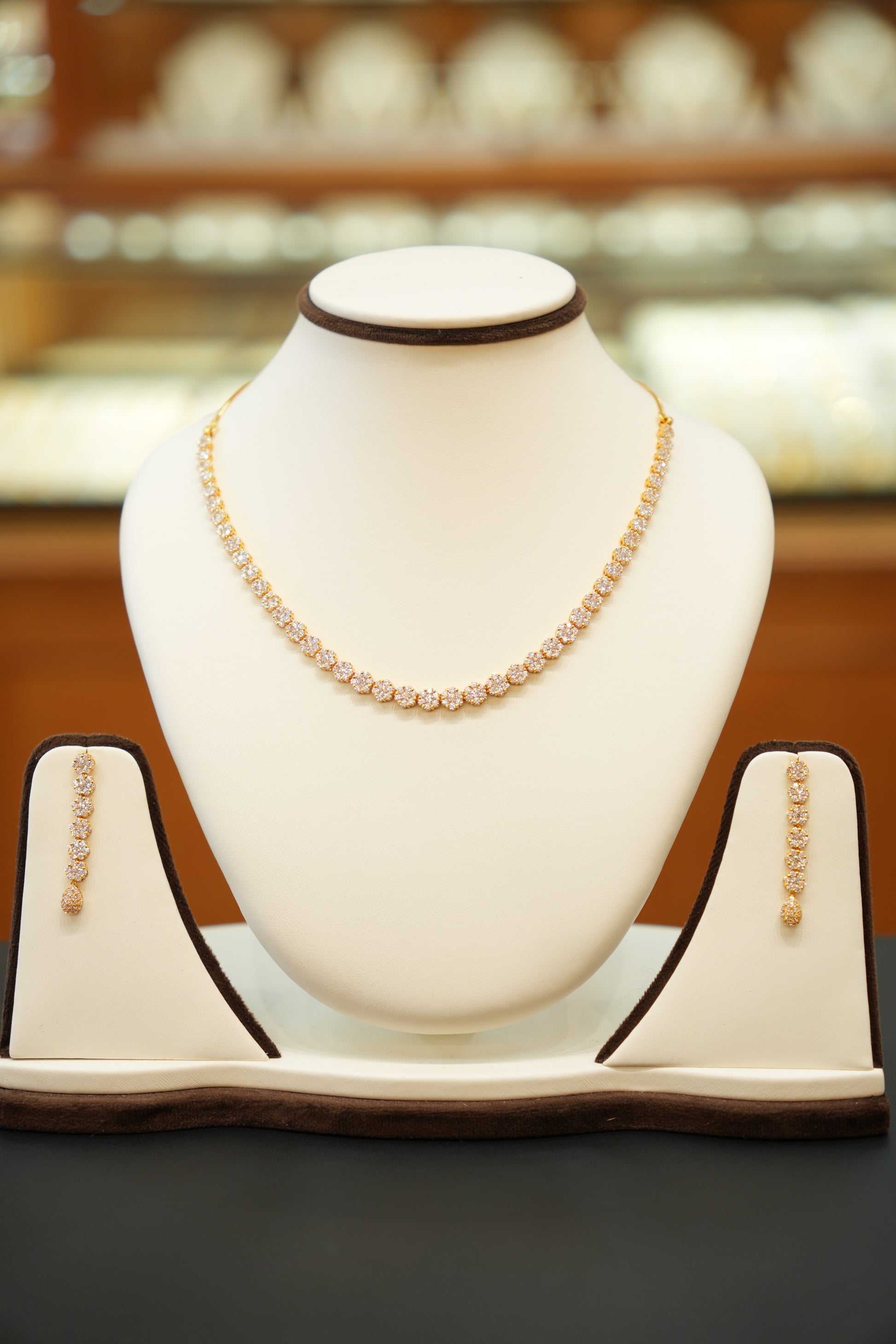 22K Gold Designer Necklace Set