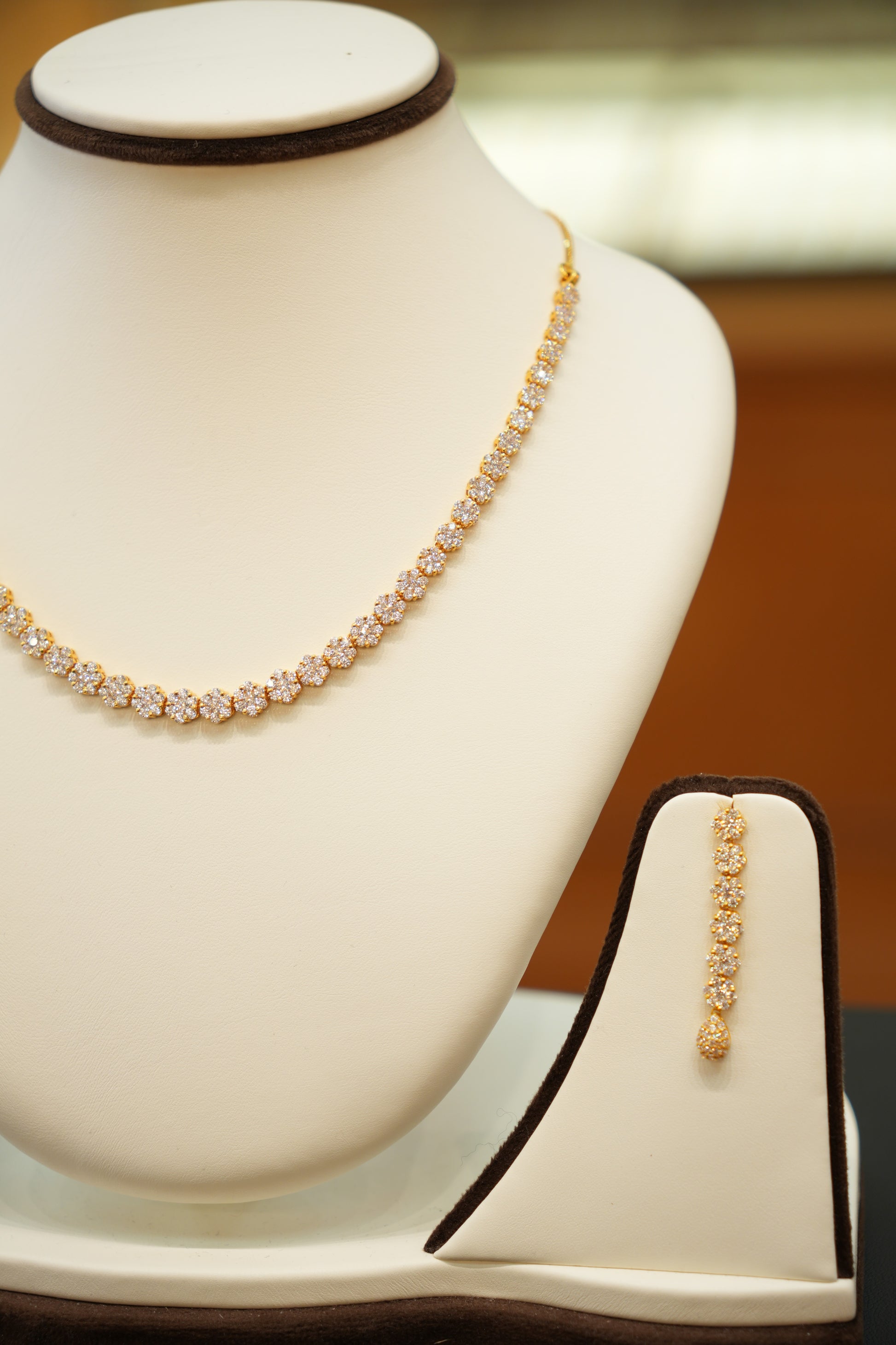22K Gold Designer Necklace Set