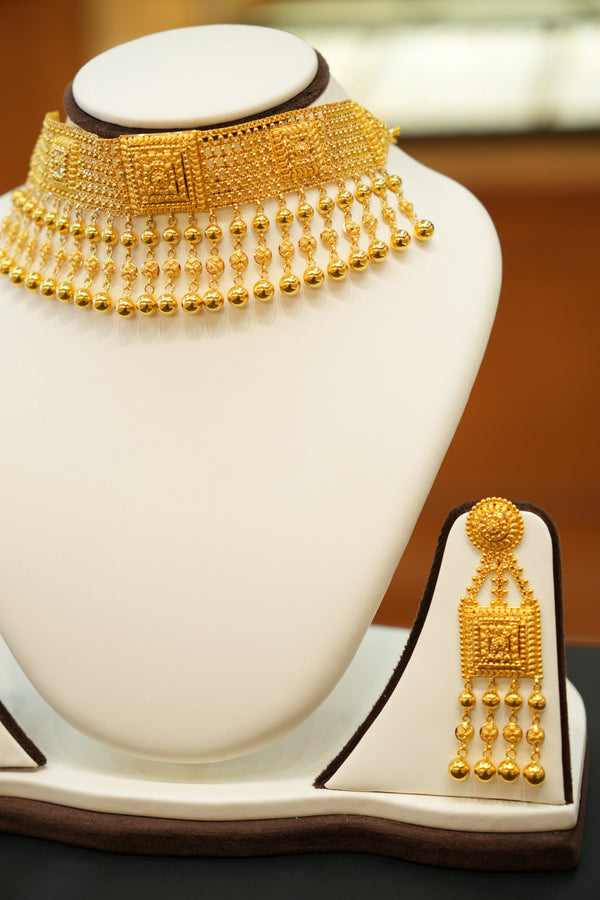 22K Gold Designer Choker Set