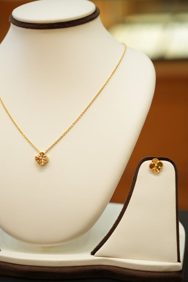 22K Gold Clover Designer Necklace Set