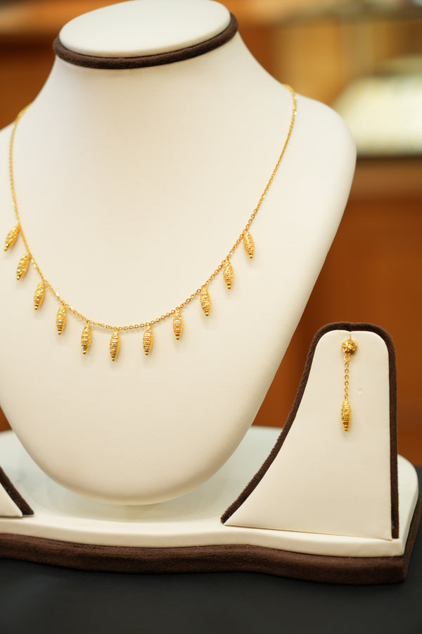 22K Gold Designer Ladies Necklace Set
