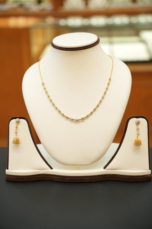 22K Gold Designer Ladies Necklace Set