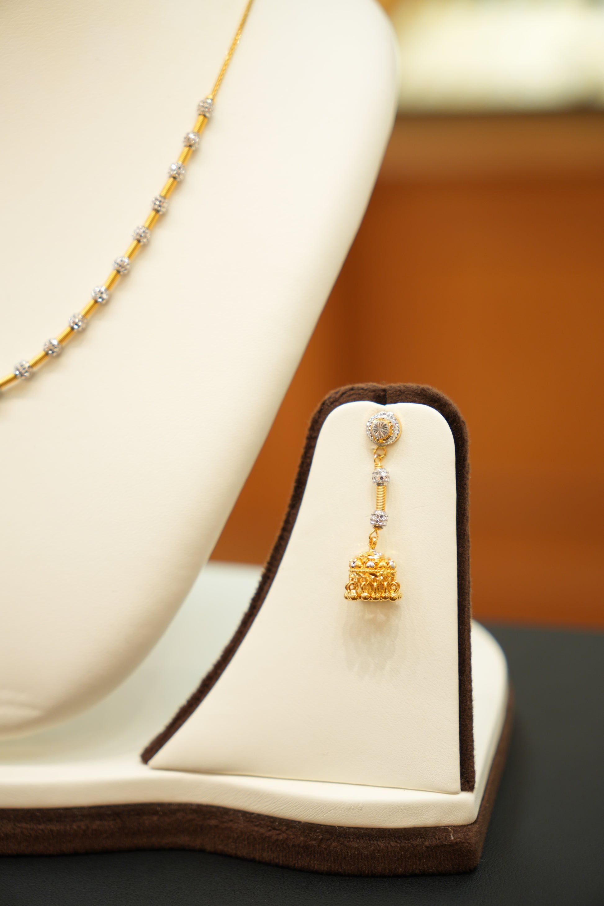 22K Gold Designer Ladies Necklace Set