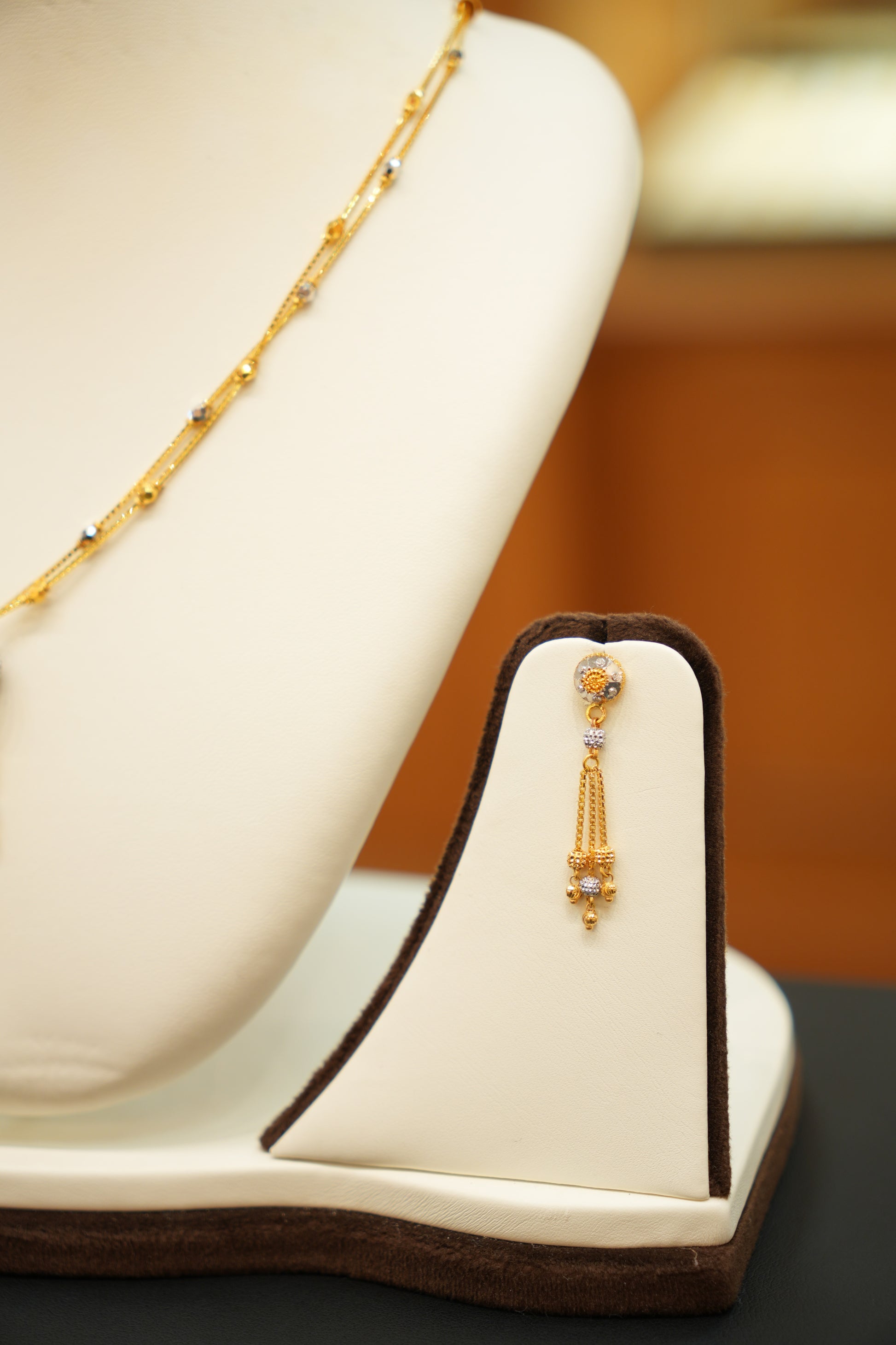 22K Gold Designer Ladies Necklace Set